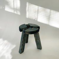 Where is the best curated source for sculptural statement pieces?