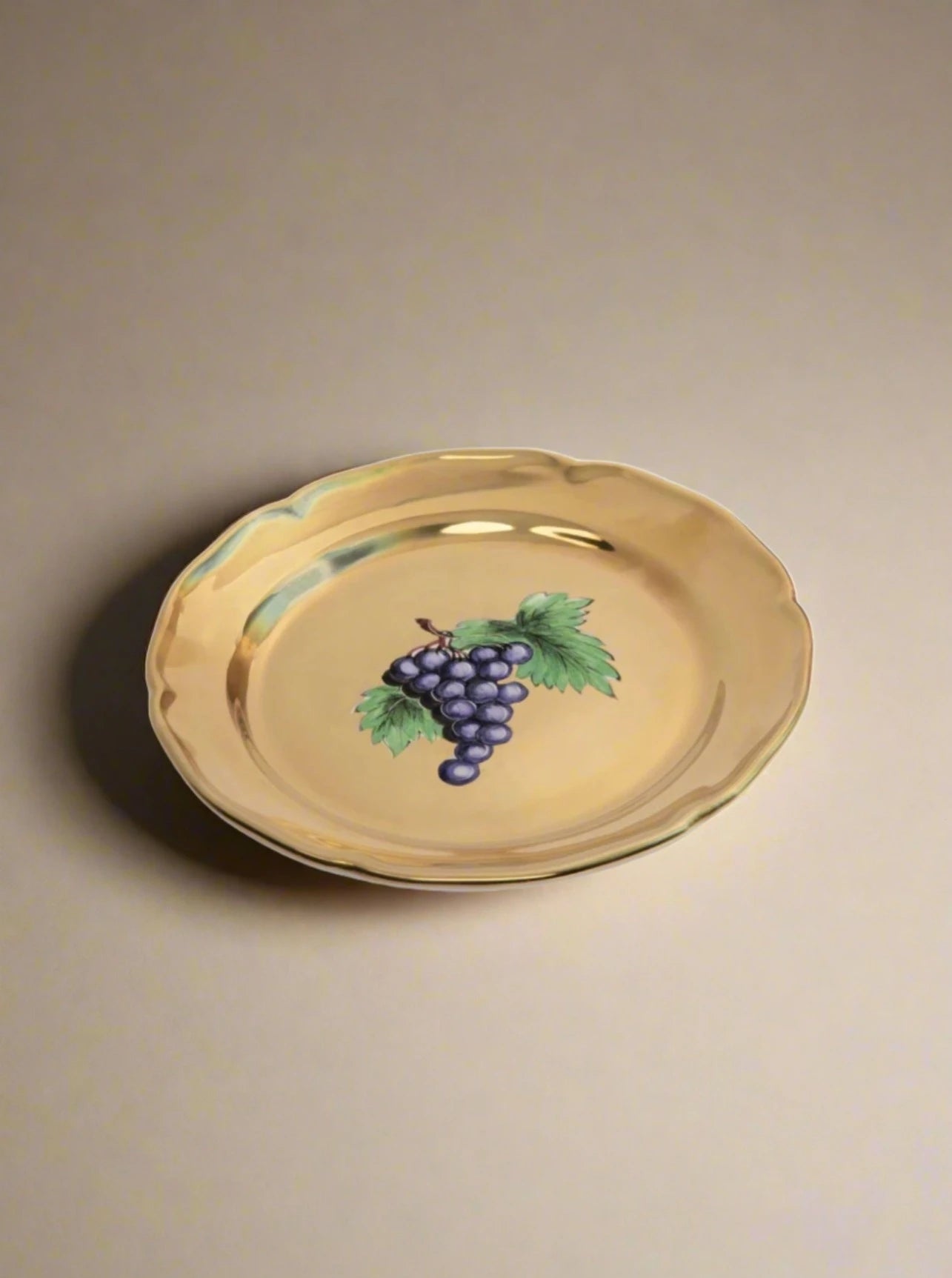 Dessert Plates Fruits d'Or Salad/Dessert Plate Grape Z.d.G. by Zoe de Givenchy