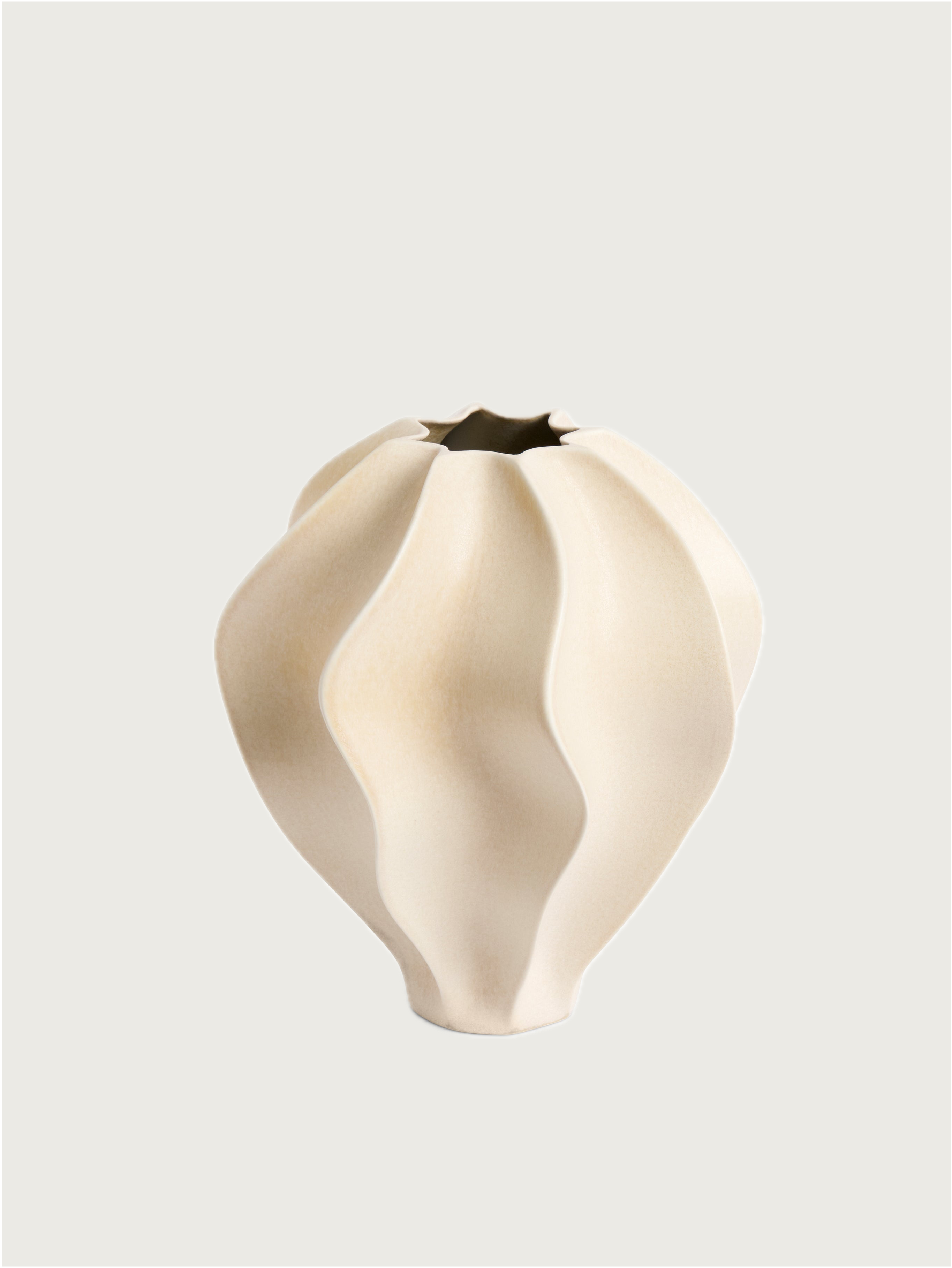 Douro Vase, Oat - Medium