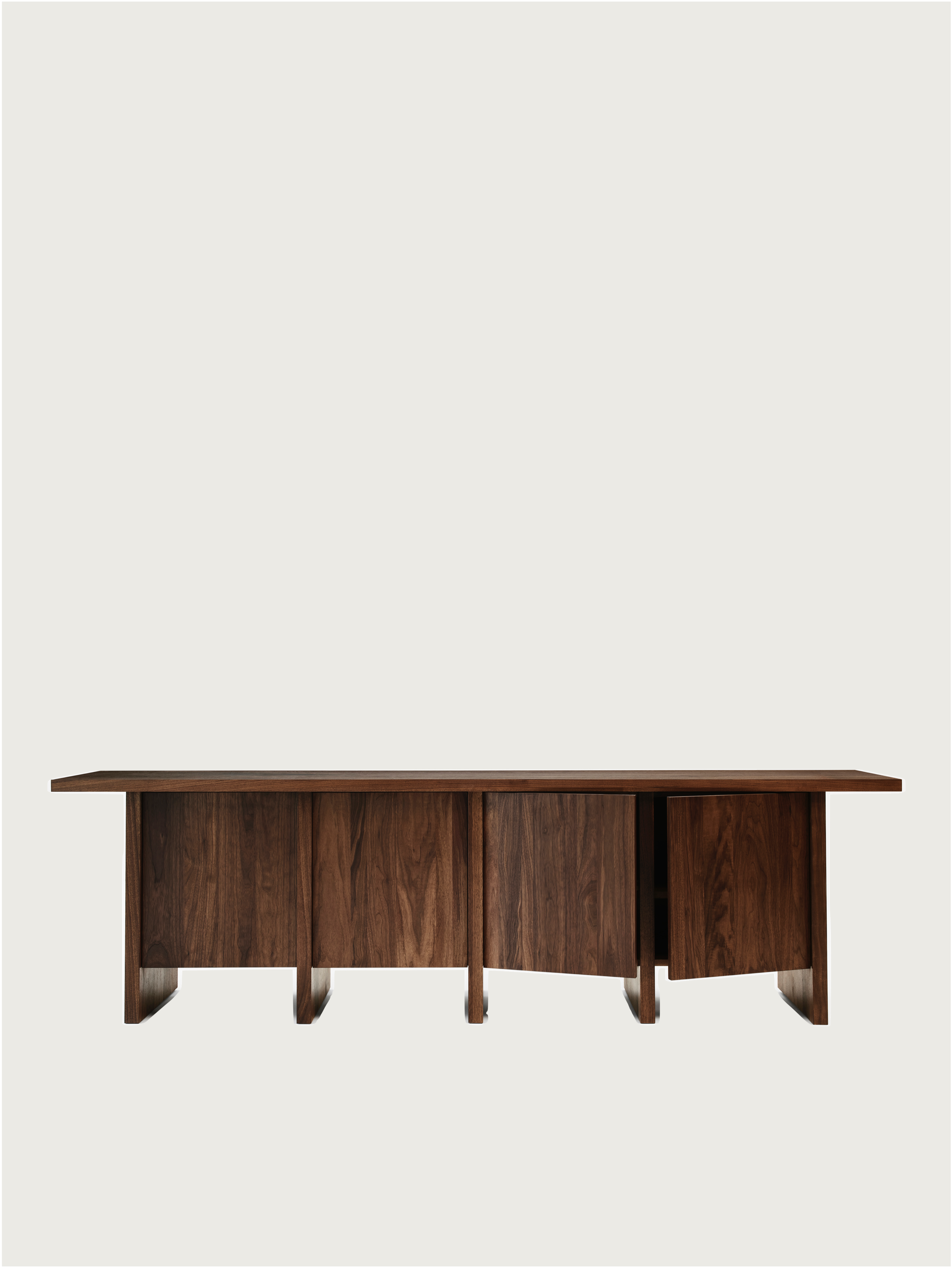 Edda Credenza