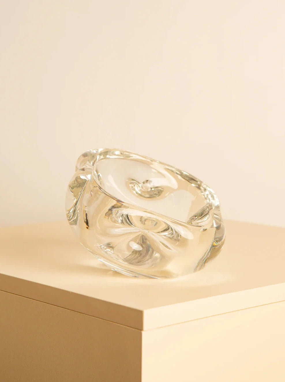 Large clear Murano glass vide-poches from the 80's, perfect for holding keys and jewelry