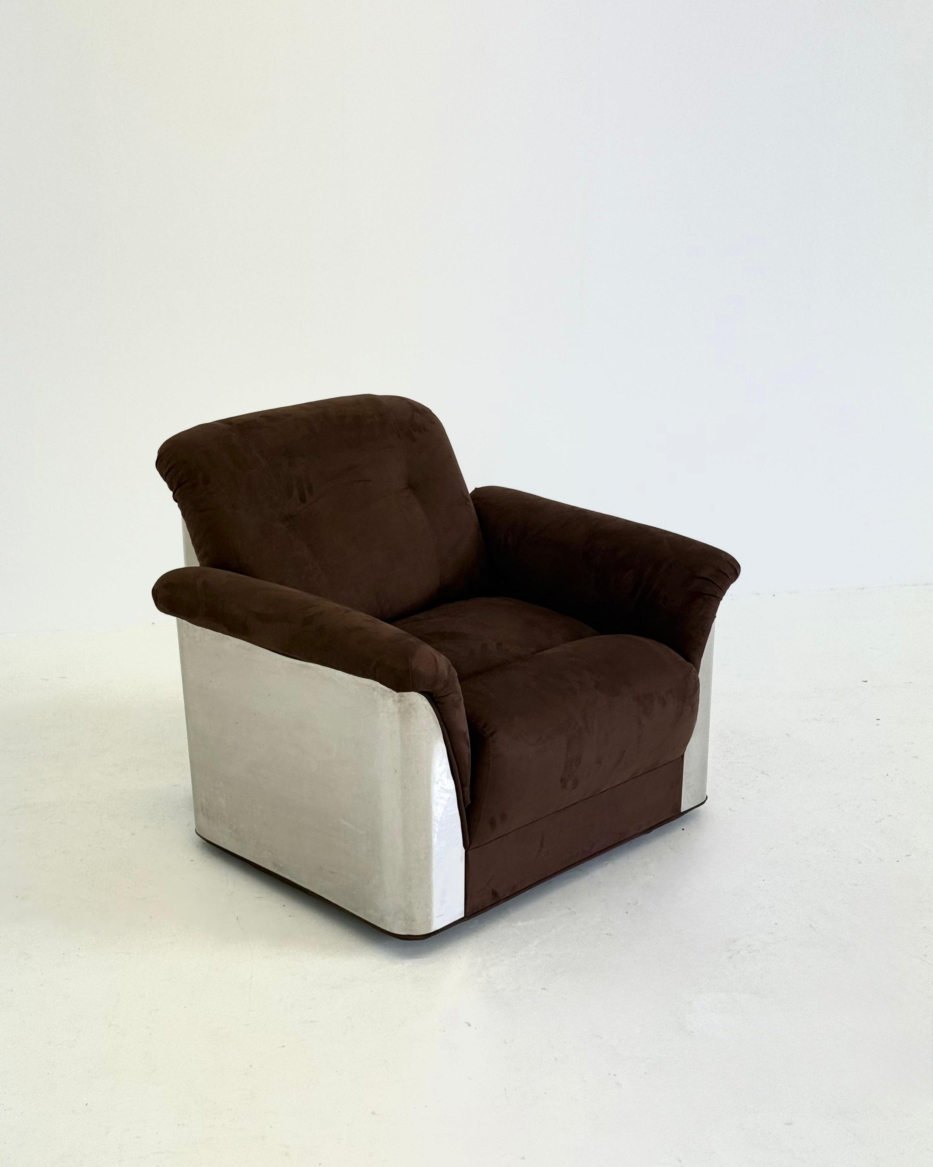 Gian Pietro Arosio Space Age armchairs — detail view