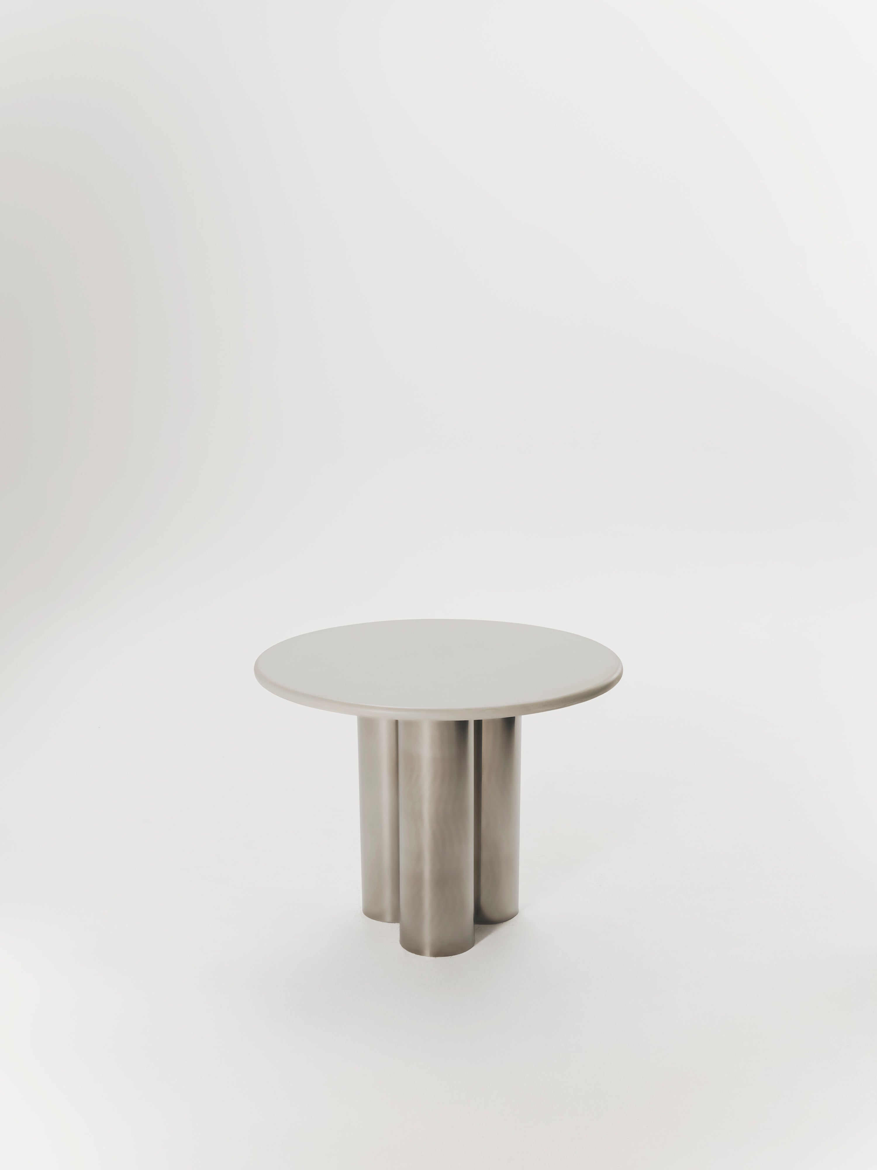 Vicca dining table by MarlotBaus | The Oblist