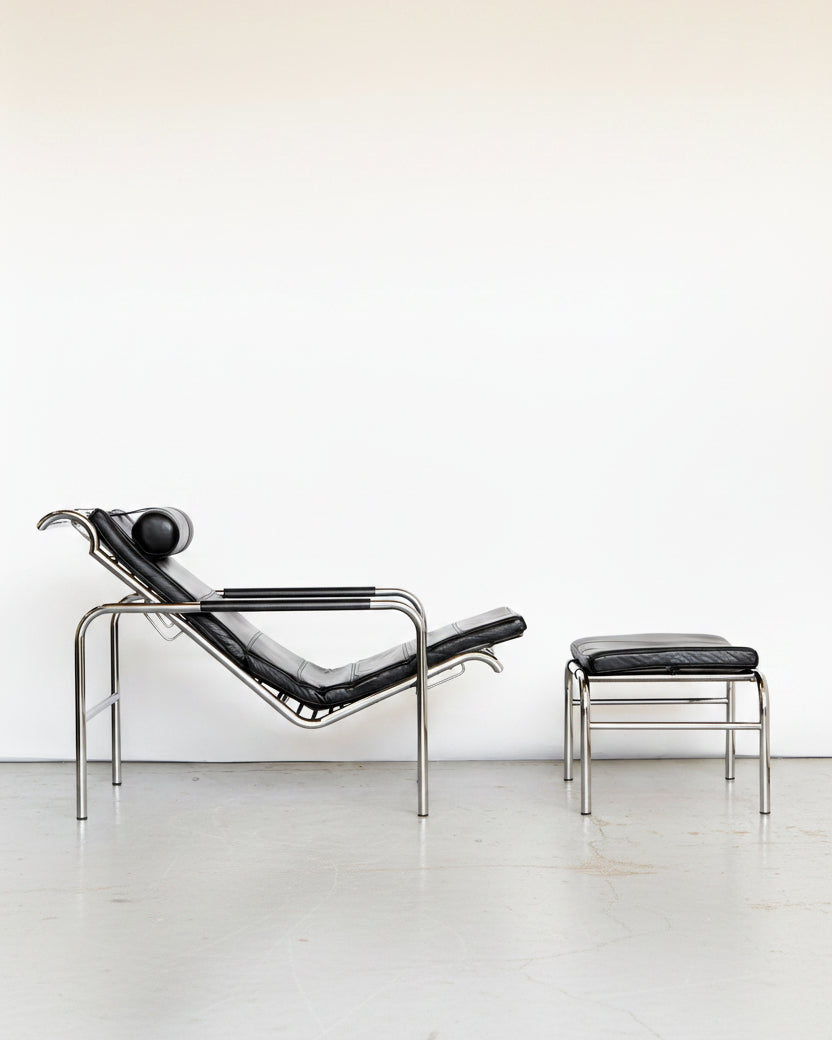 Gabriele Mucchi "Genni" Chaiselongue & Ottomane for Zanotta by Eilers Interieur | The Oblist