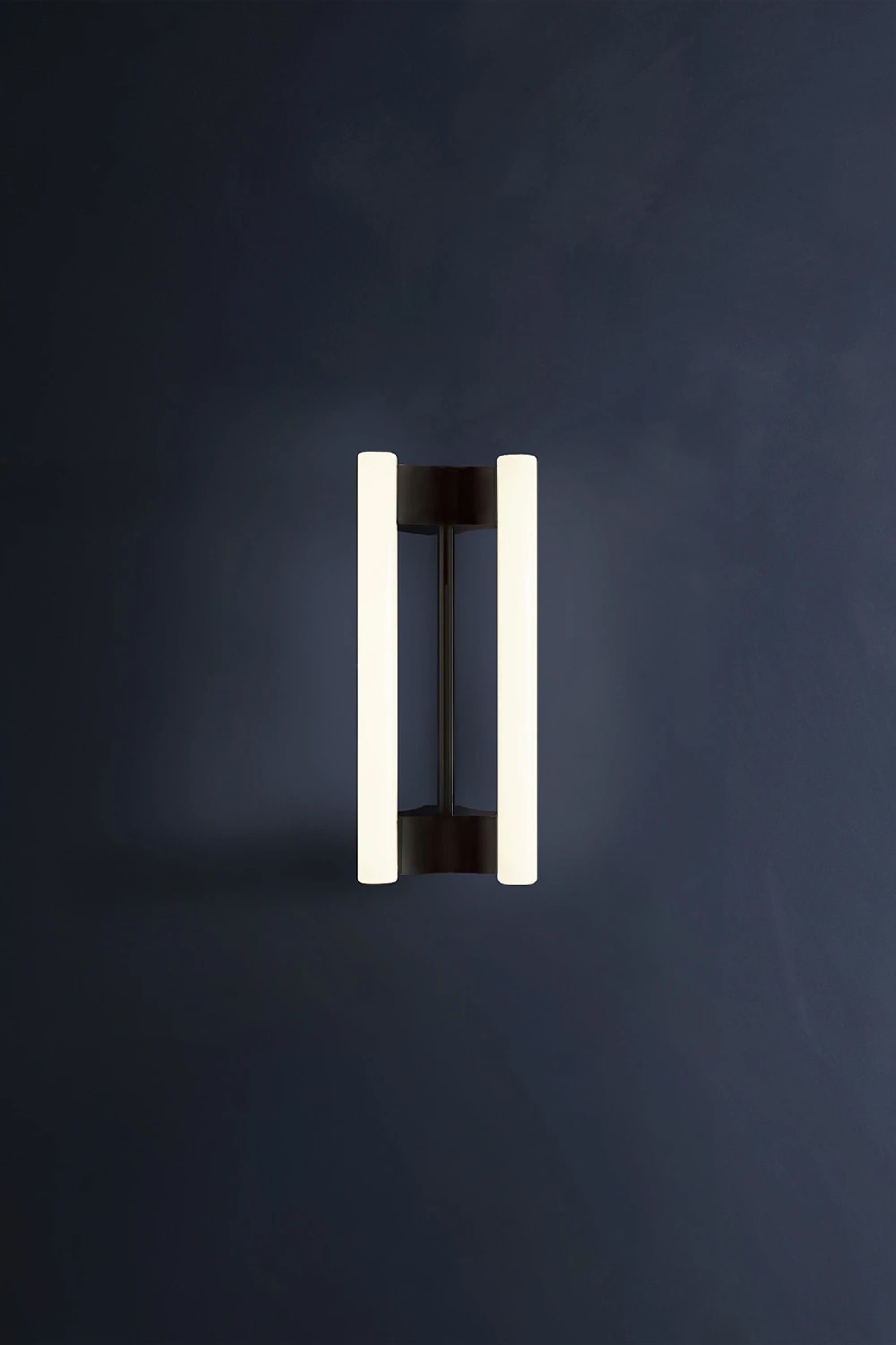 LIA WALL SCONCE 30 — lifestyle setting