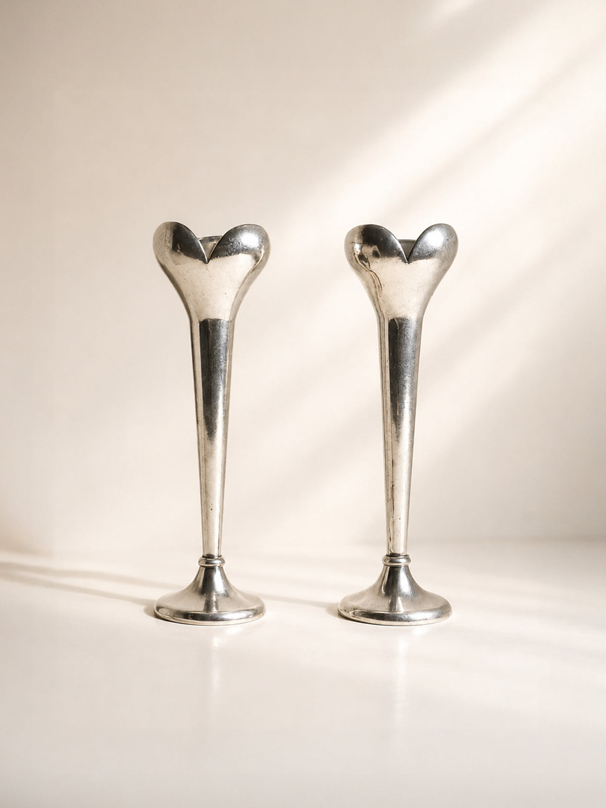 Pair of Gio Ponti Silver-Plated Bud Vases / Candlesticks for Calderoni - 1930s by Dodo Vintage | The Oblist