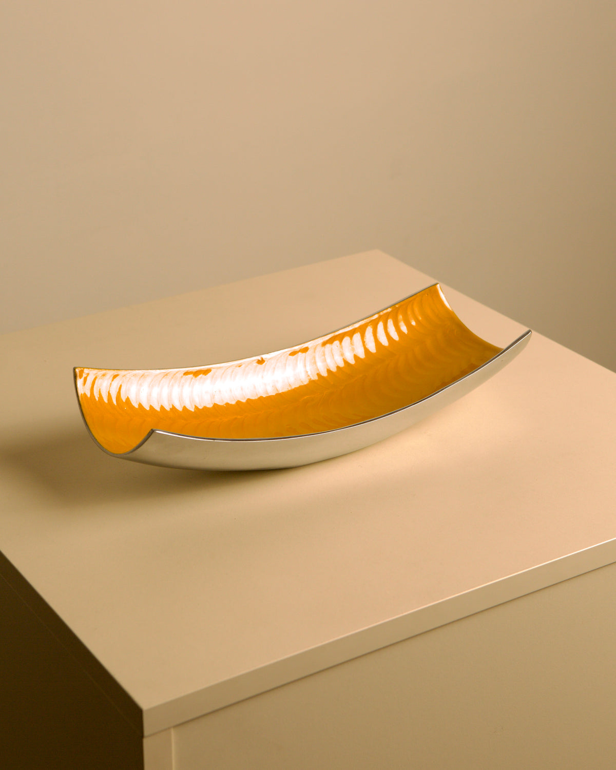 Large orange aluminium “Galassia” catch-all by Brandani, 1980s by Treaptyque | The Oblist