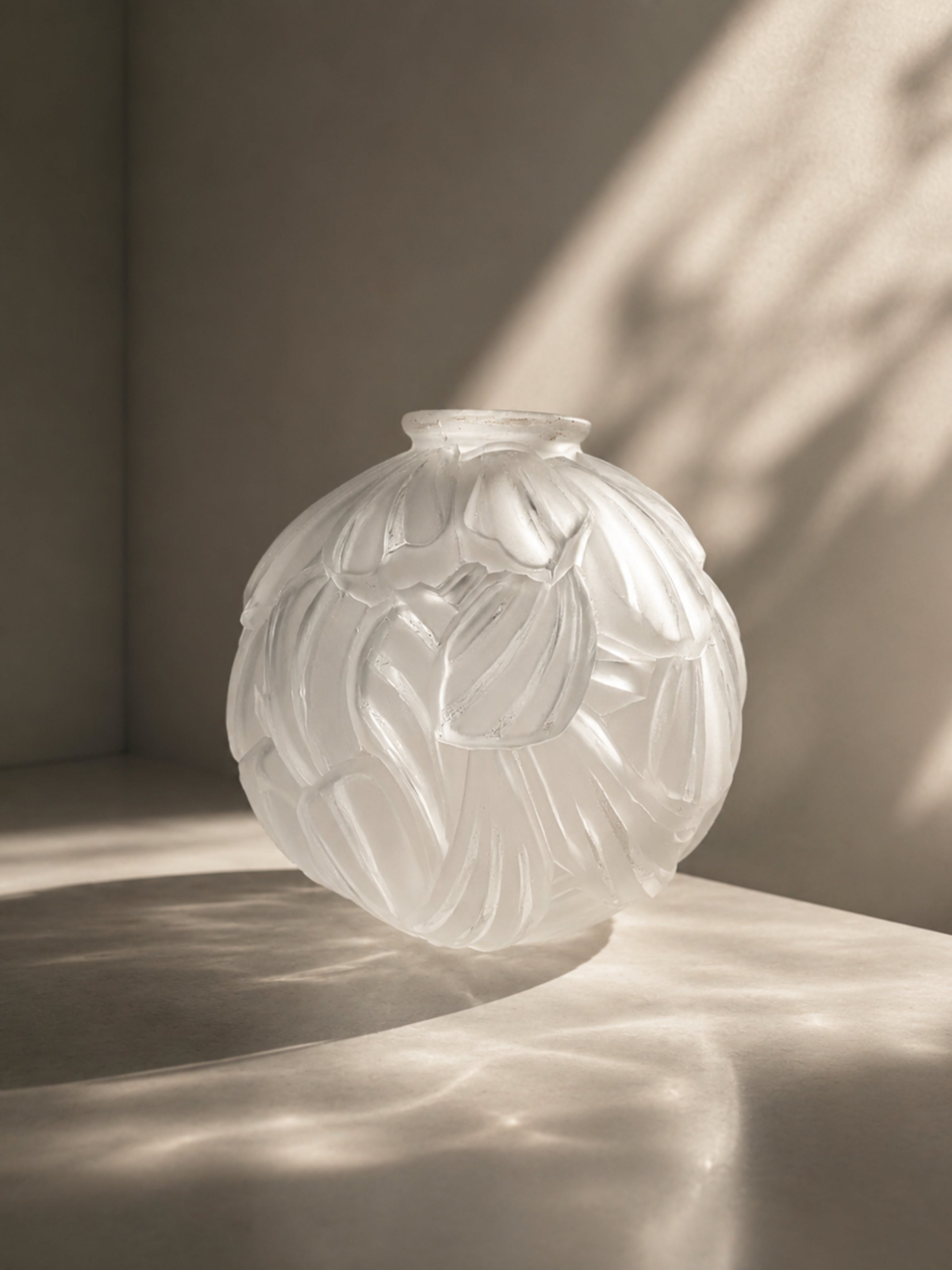 French Frosted Glass Tulip Vase, 1930s by Dodo Vintage | The Oblist
