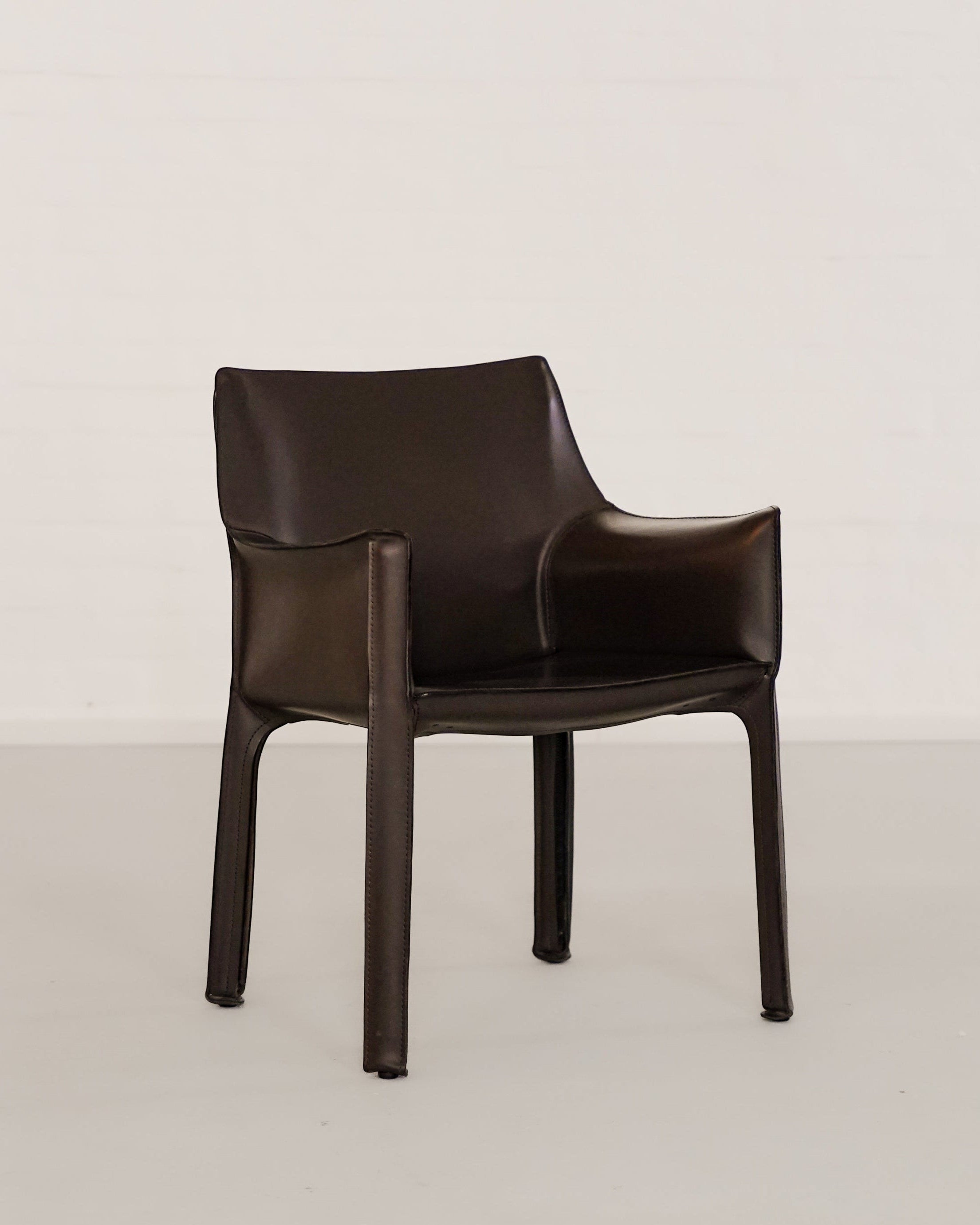 Set of 6 Cab 413 Chairs by Mario Bellini for Cassina