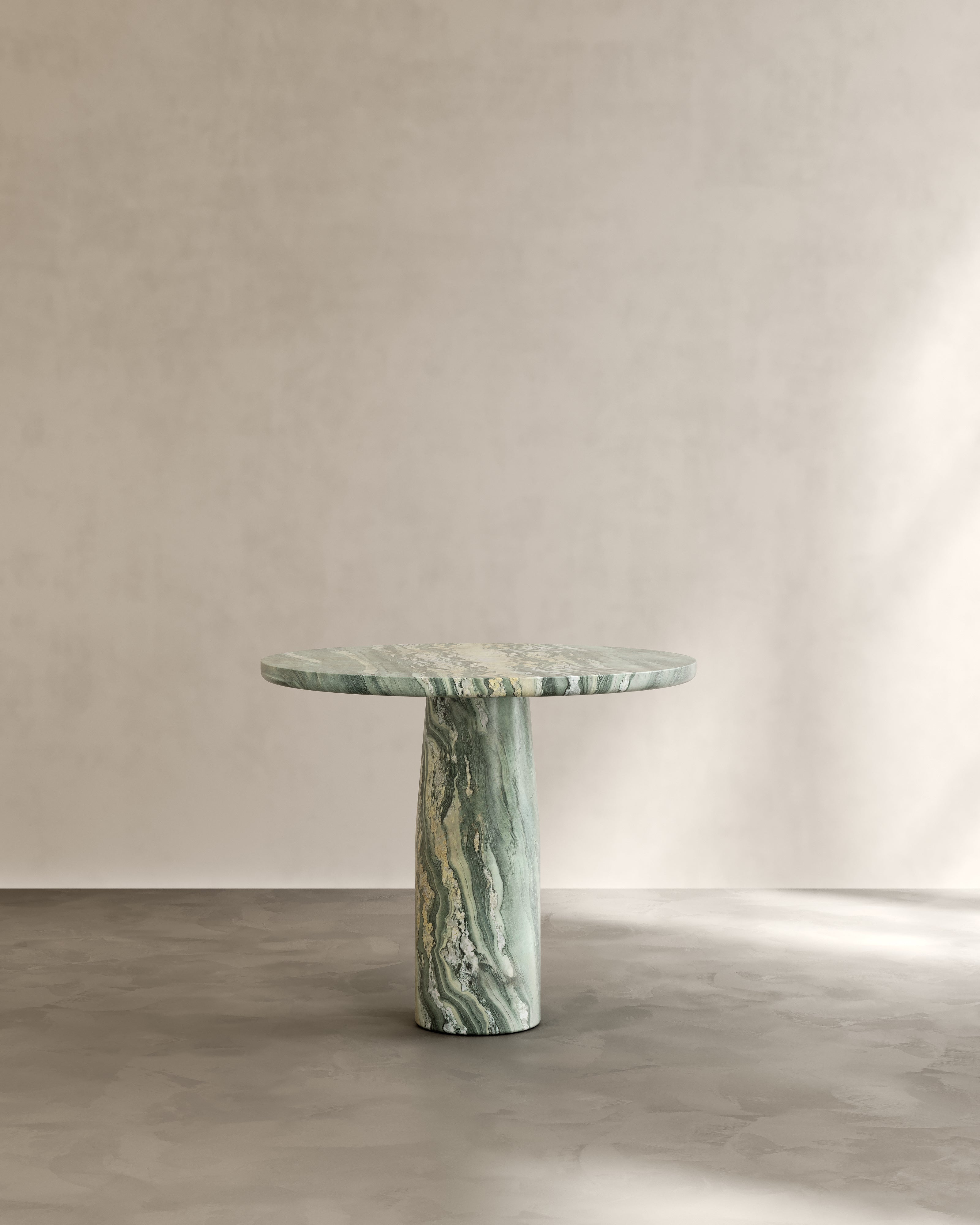 Isola Table