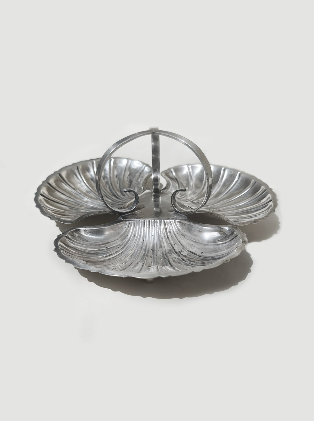 Silver-plated Triple Shell Tray