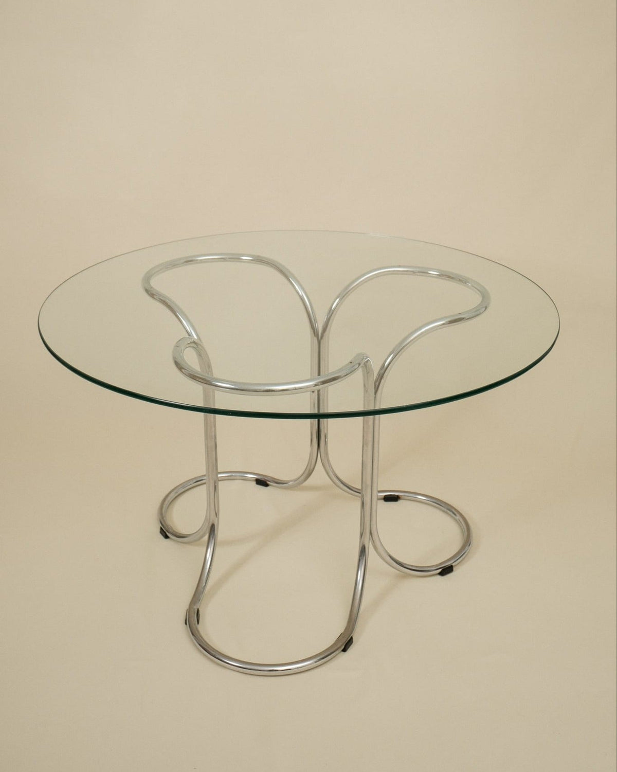 Giotto Stoppino Round Glass and Chrome Dining Table, Italy, 1970s by Truffe Studio | The Oblist
