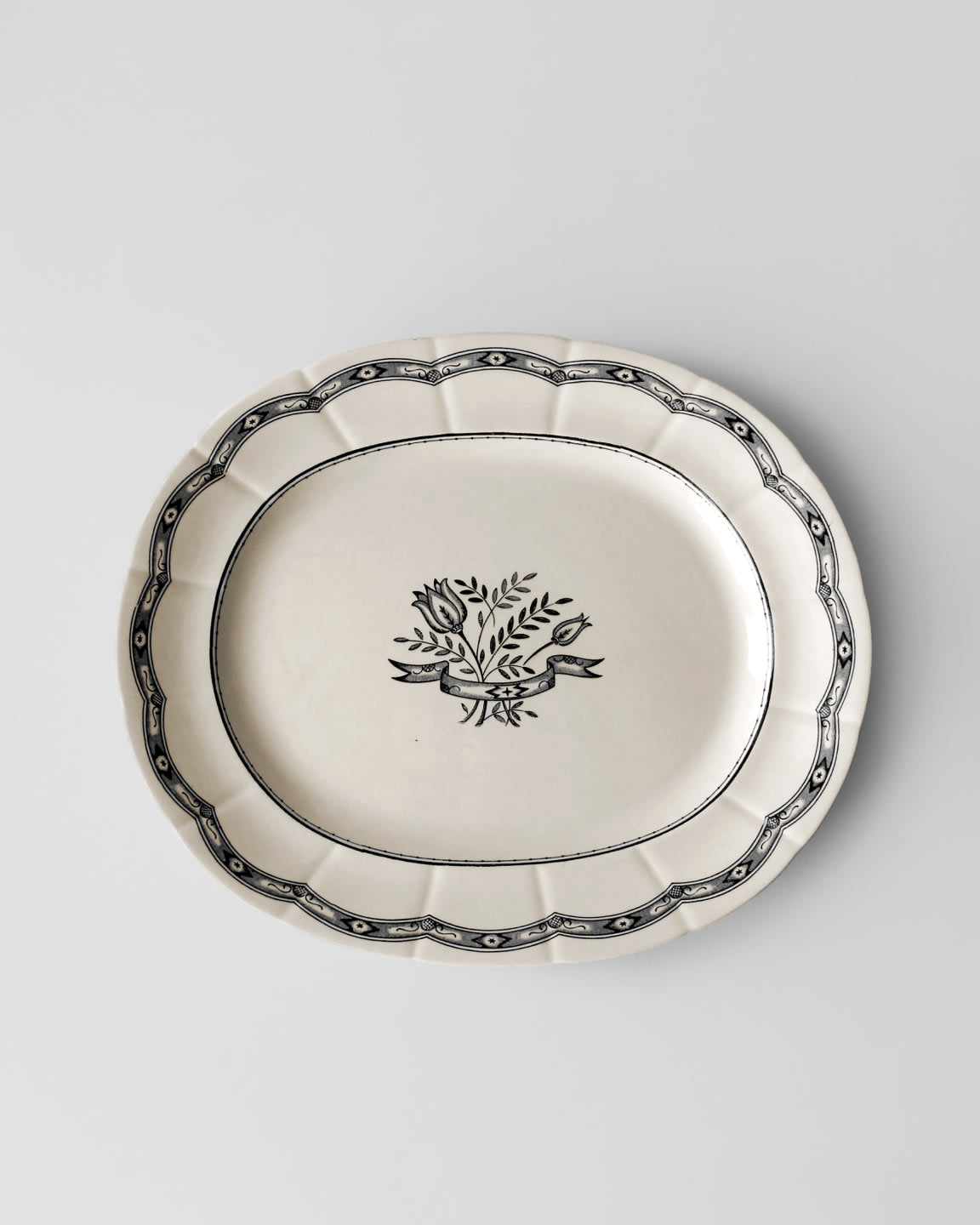 Plat de service ovale Gustavsberg, années 1930