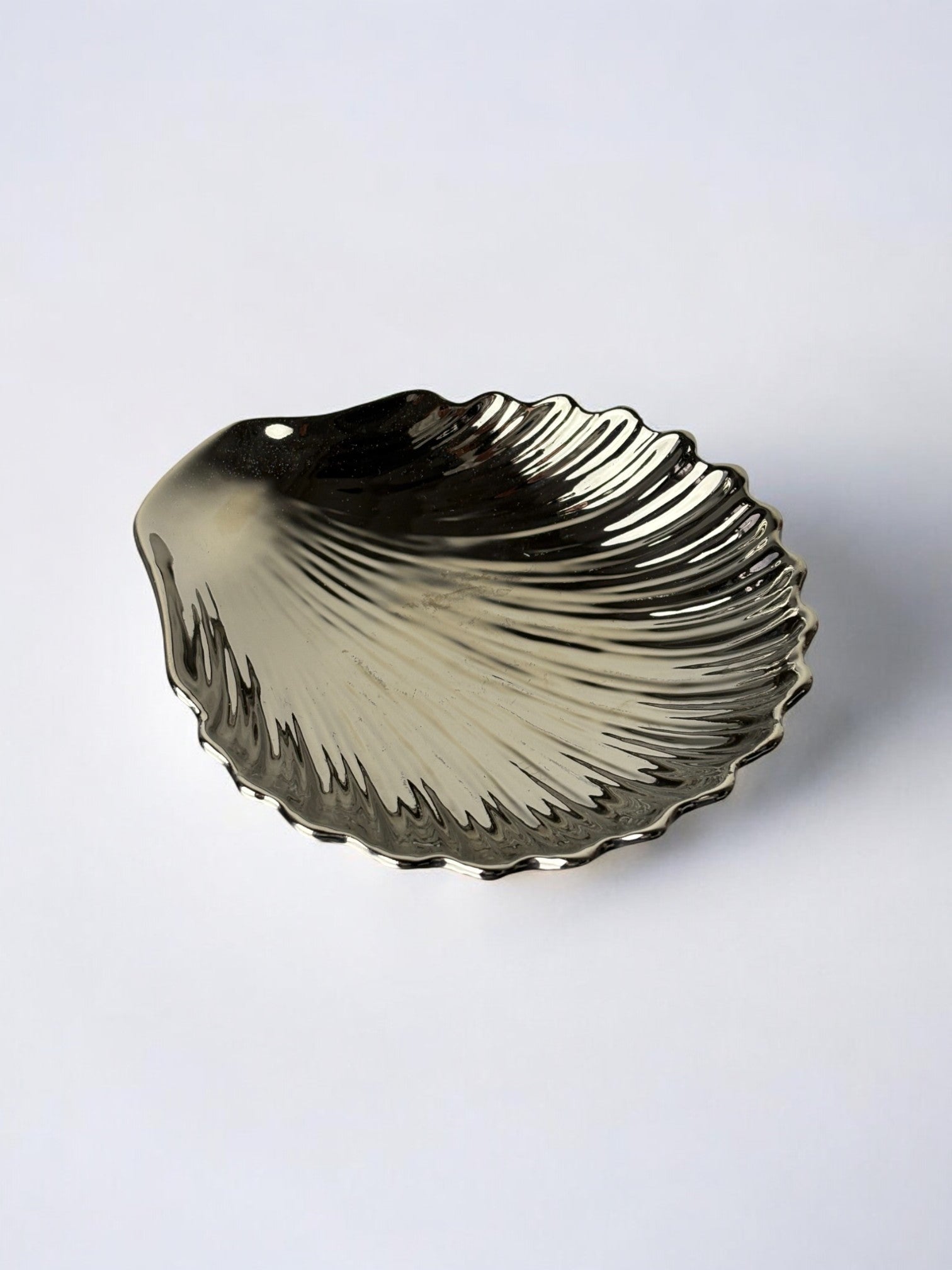 Shell Vide-Poches in Ceramic, Italy, 1980s by Malamar Studio | The Oblist — metallic finish, vintage design
