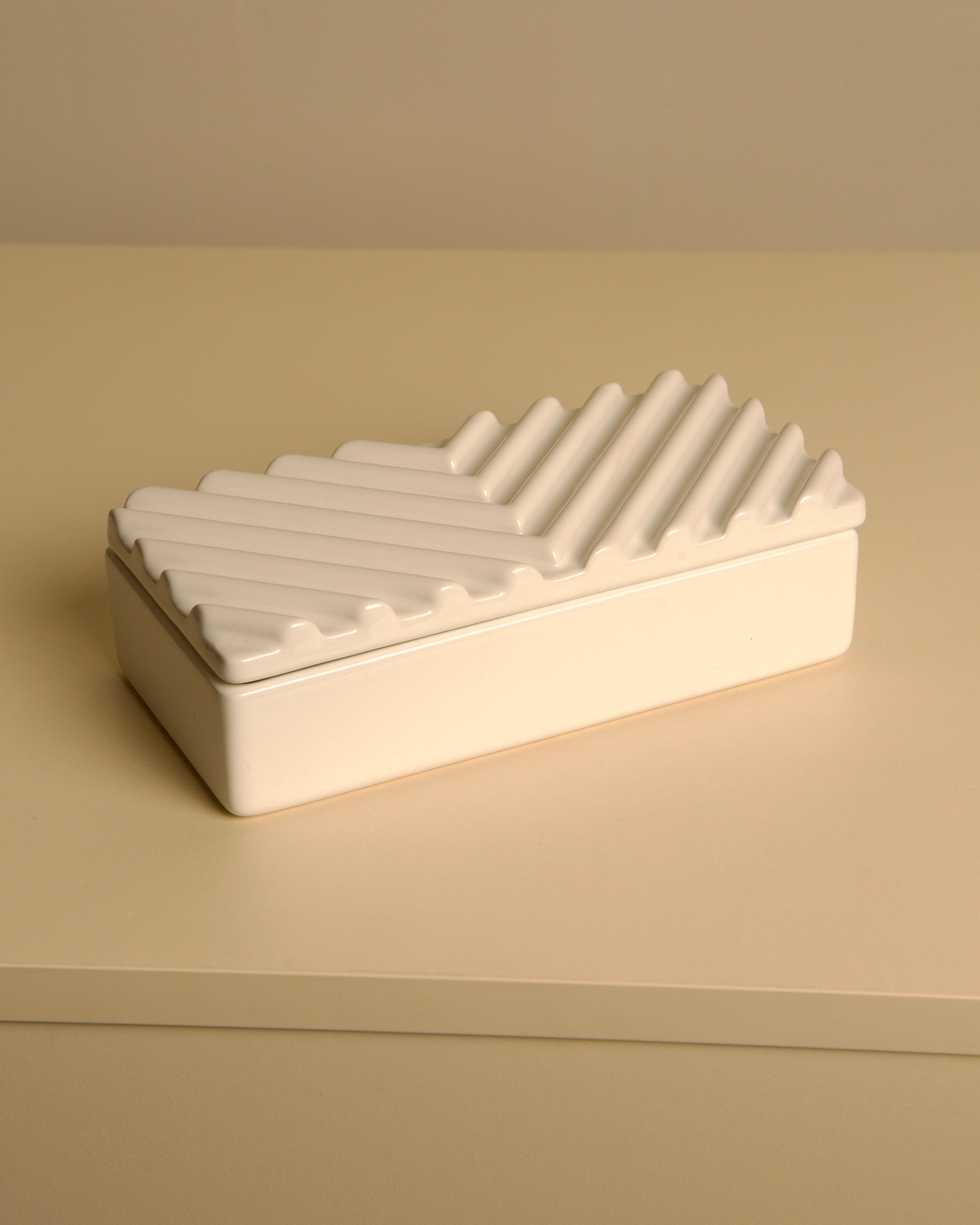 Rectangular Italian box in white ceramic by Sicart | The Oblist — vintage handcrafted design