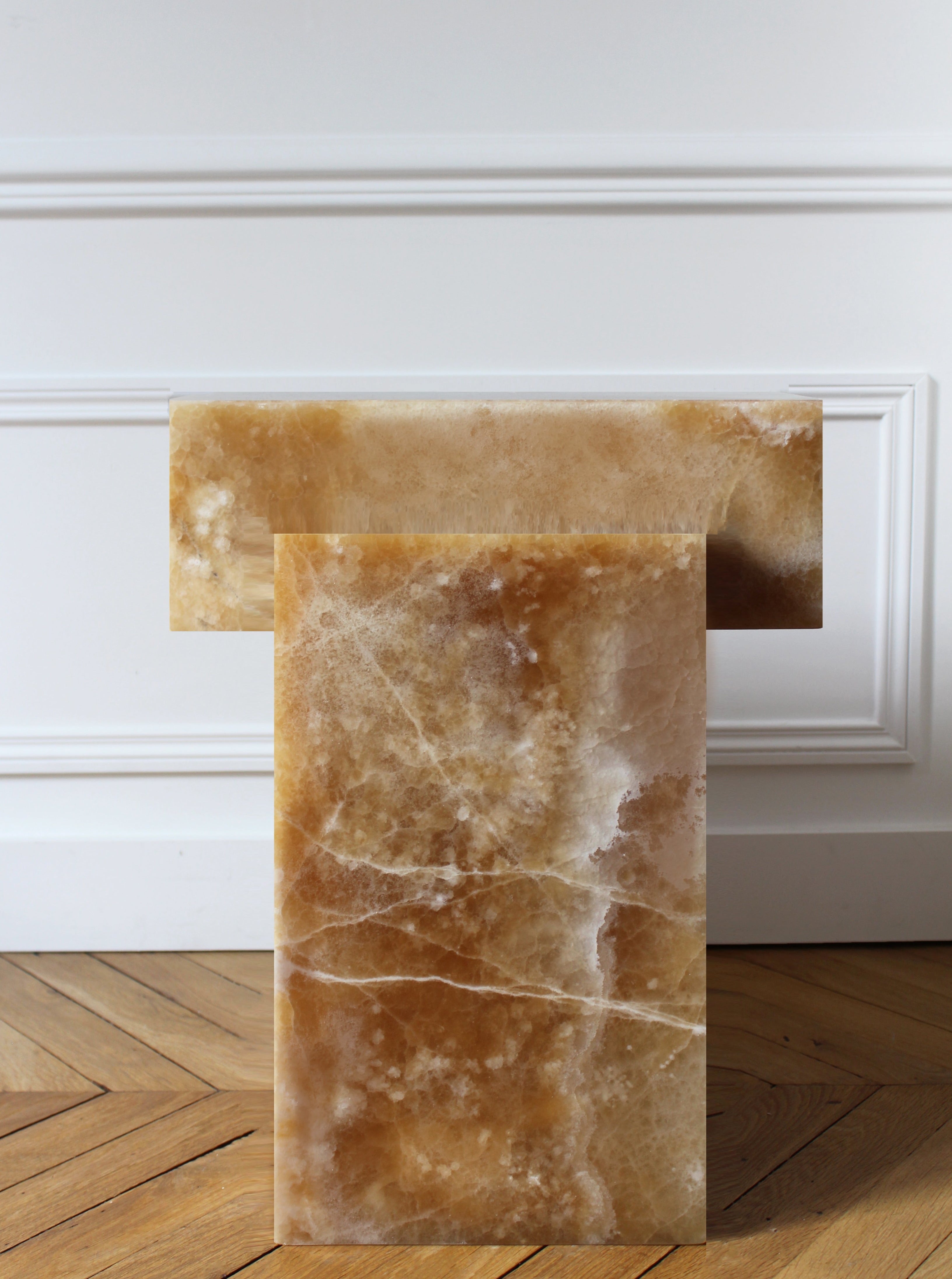 Table Gaia Miel Onyx