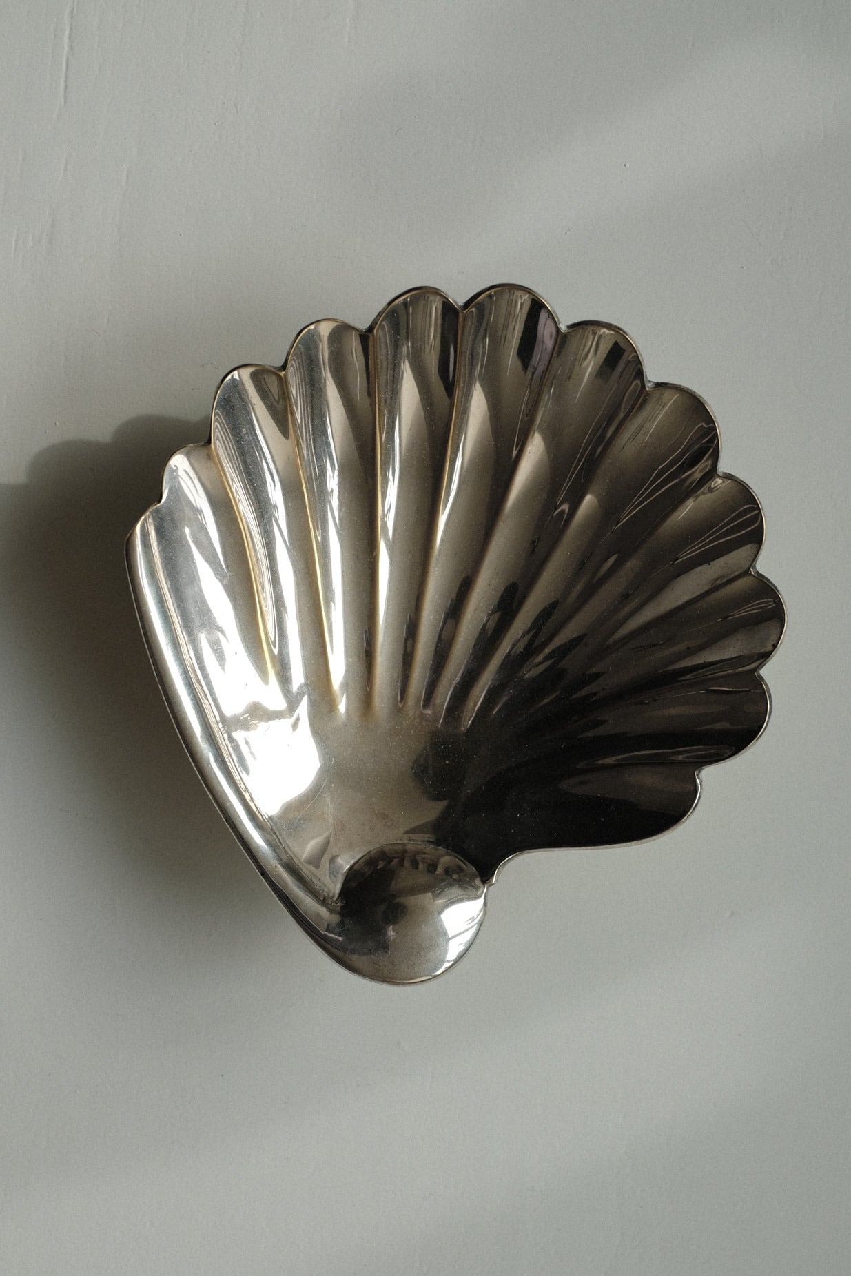 Shell Shaped Vide-Poches by septembre studios | The Oblist — polished metal finish