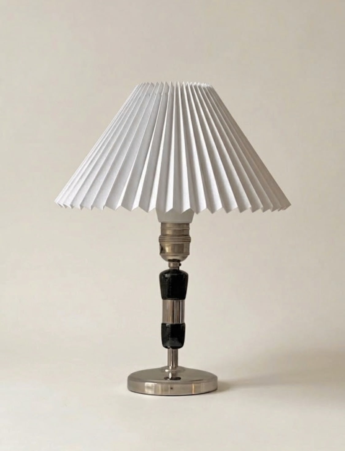 Modernist Table Lamp by Médecine | The Oblist