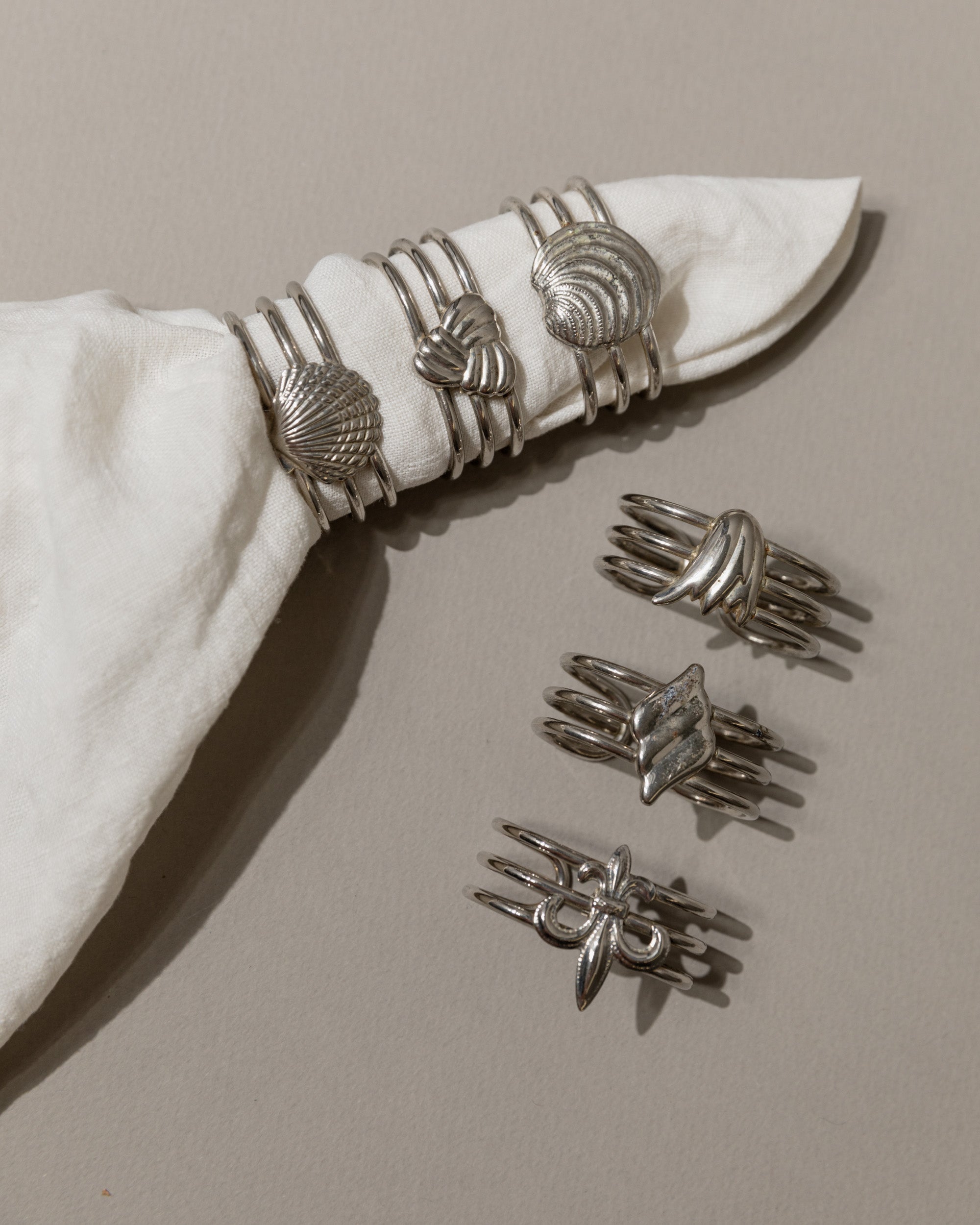 Set of 6 Vintage Napkin Rings