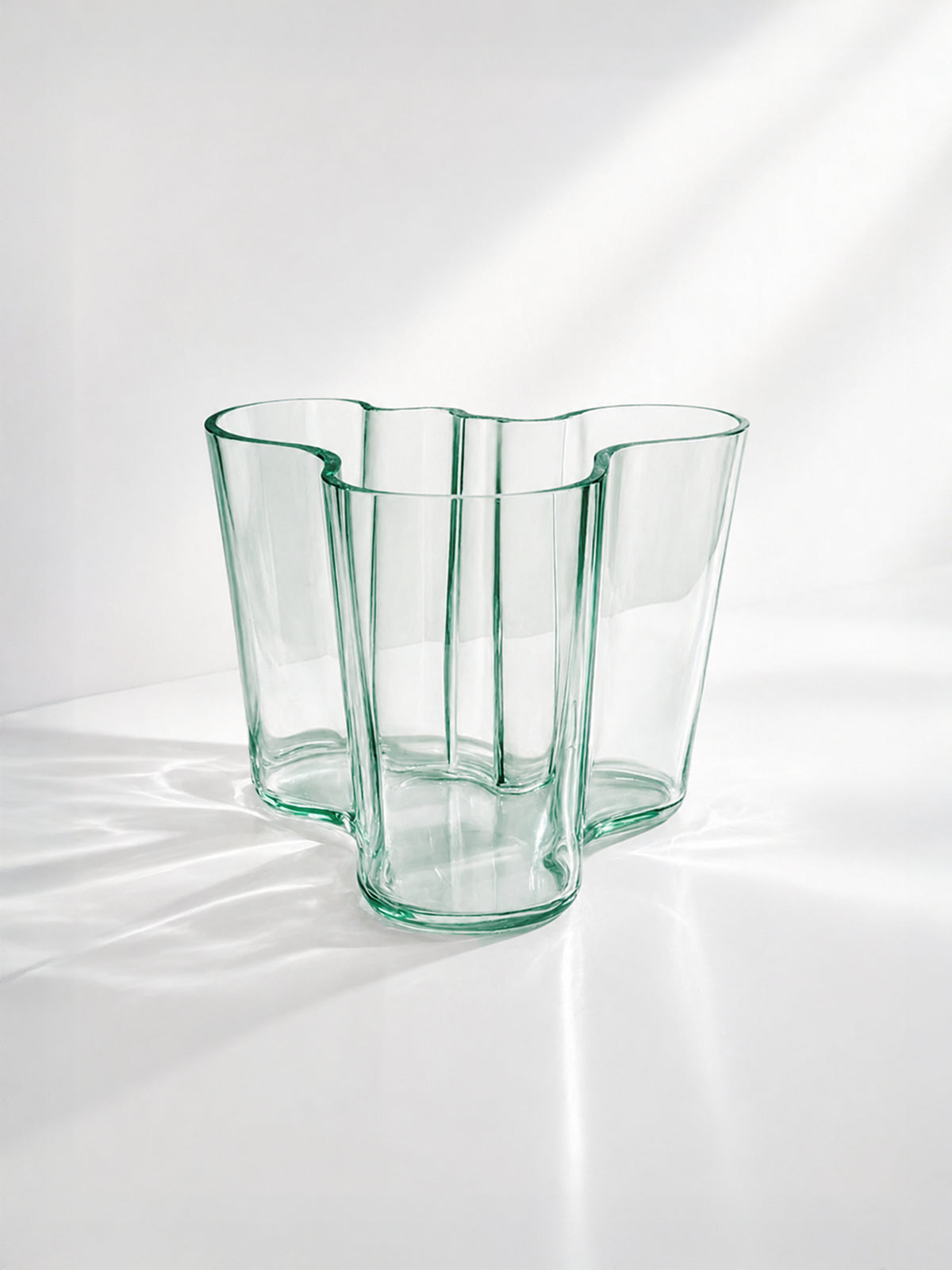 Alvar Aalto Savoy Vase - 80th Anniversary Limited Edition by Iittala by Dodo Vintage | The Oblist