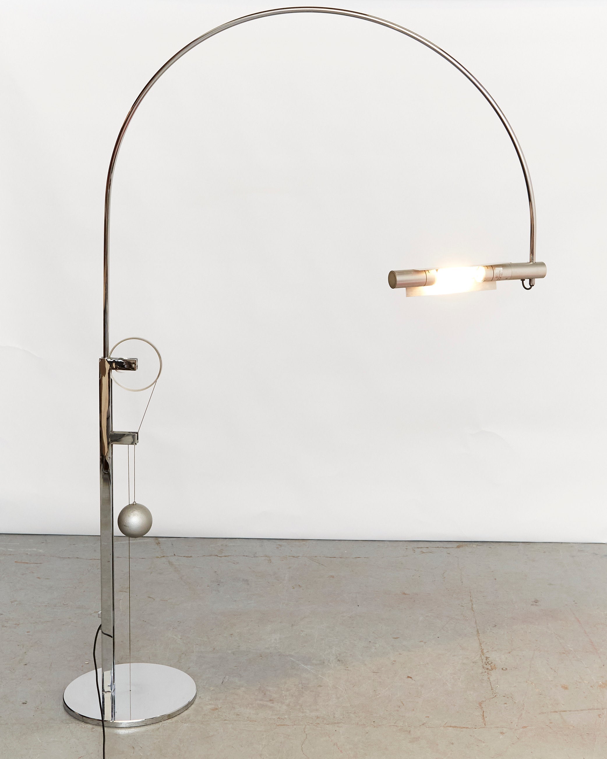 Lampe de sol Halo Mobil par Rico et Rosemarie Baltensweiler, 1955
