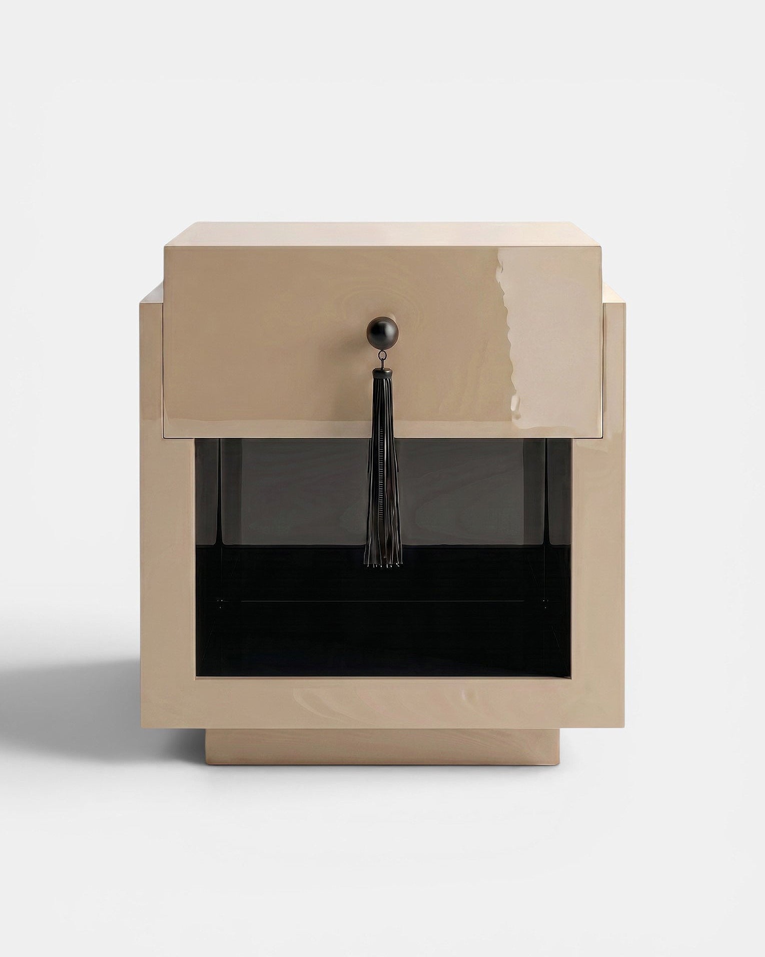 Leo Off-White and Black Wood by Marbera | The Oblist