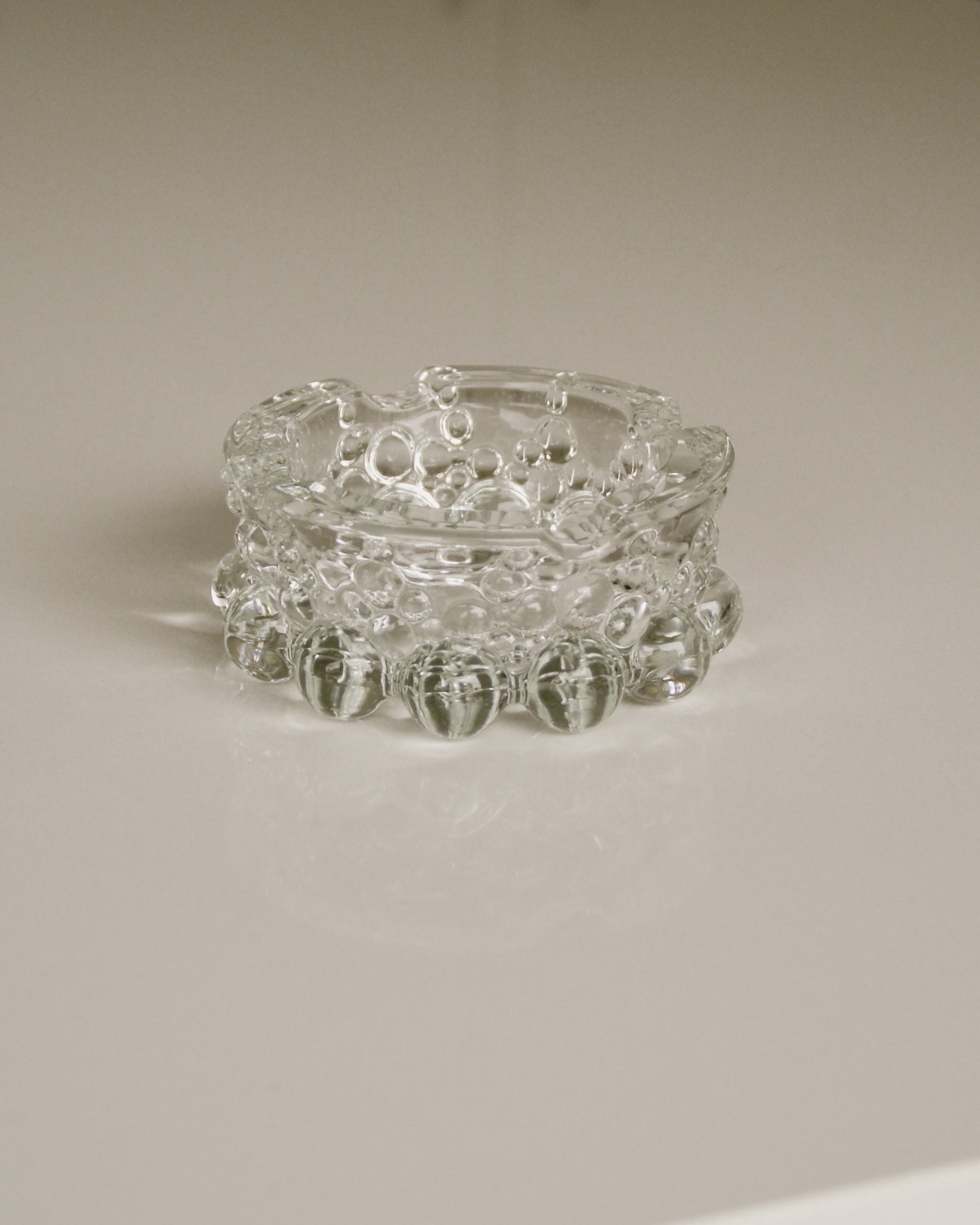 Walther Glass Bolero Ashtray — lifestyle setting