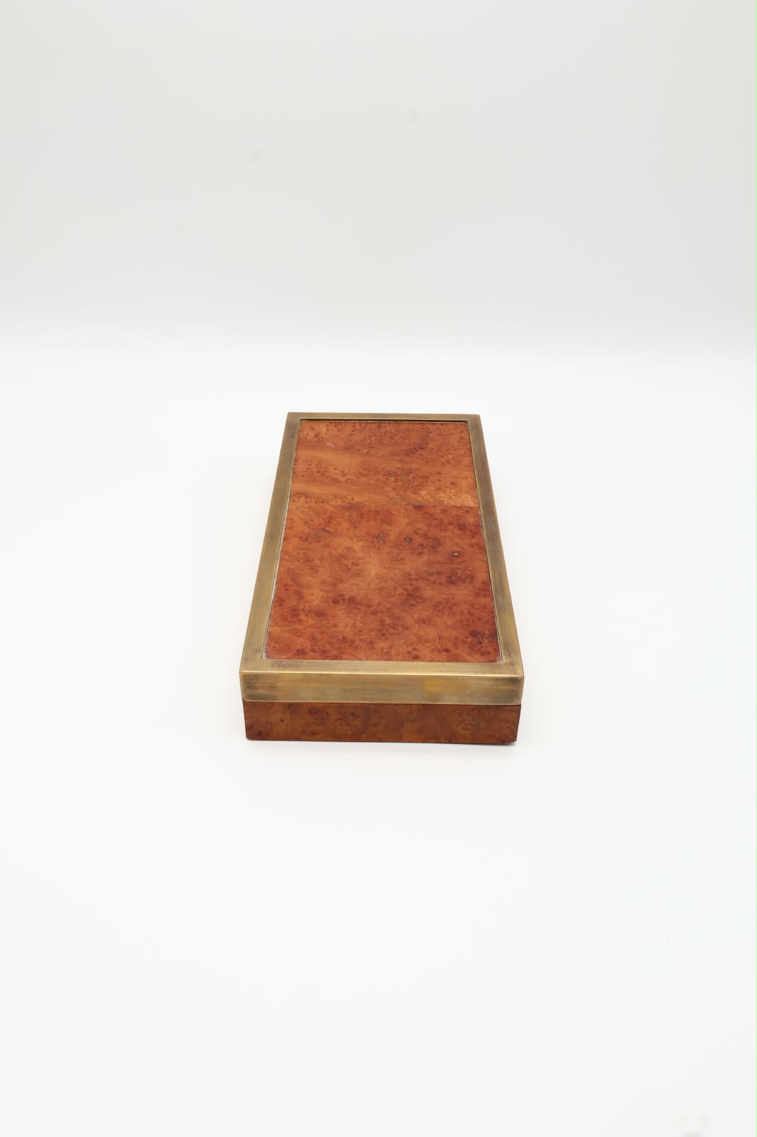 Italian 1970s Burl Wood and Brass Decorative Box — close-up