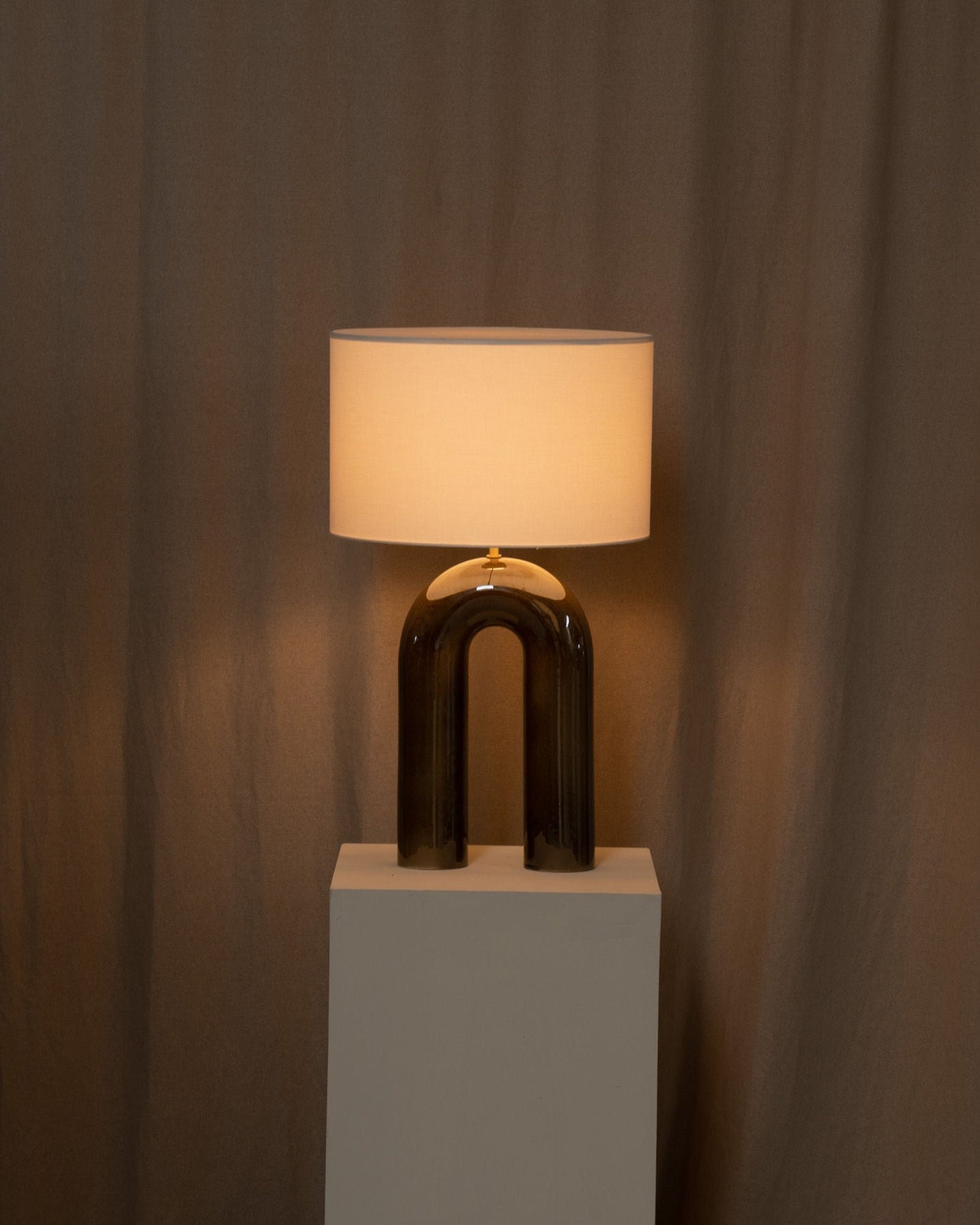 'Arko' Table Lamp in Green Ceramic by Simone & Marcel | The Oblist