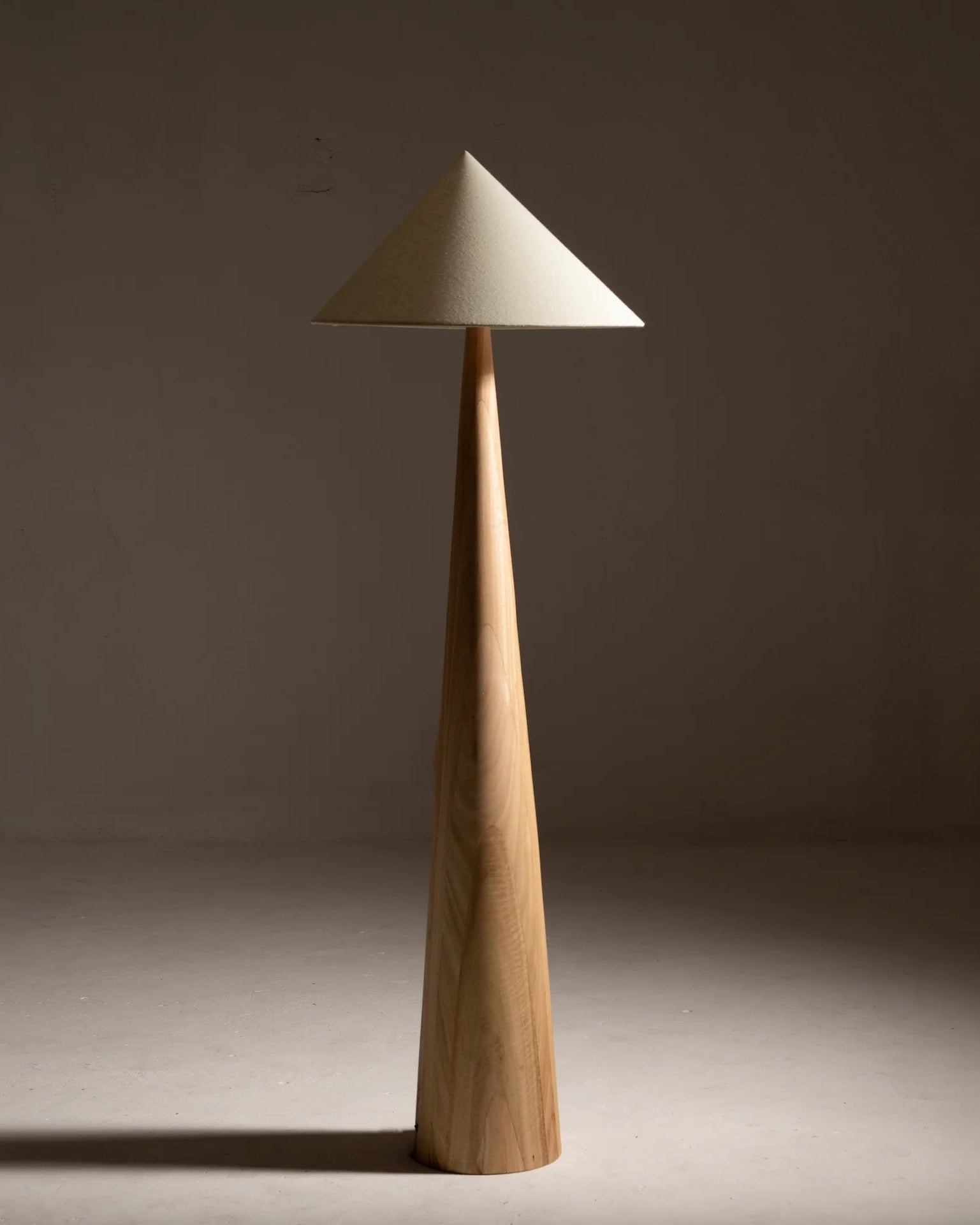 Floor Lamp Otrono by Policronica | The Oblist