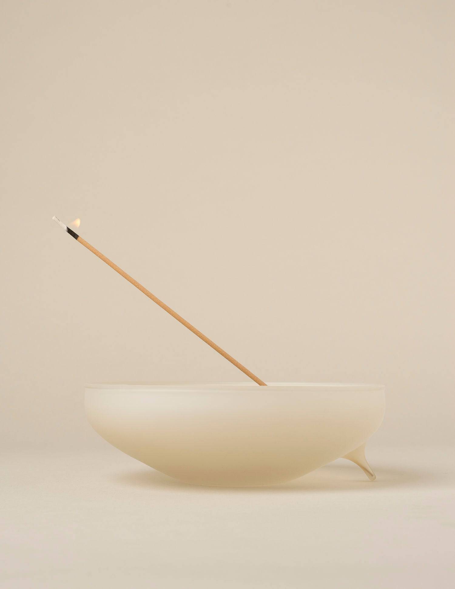 Incense Holder Ecru Incense Holder Los Objetos Decorativos