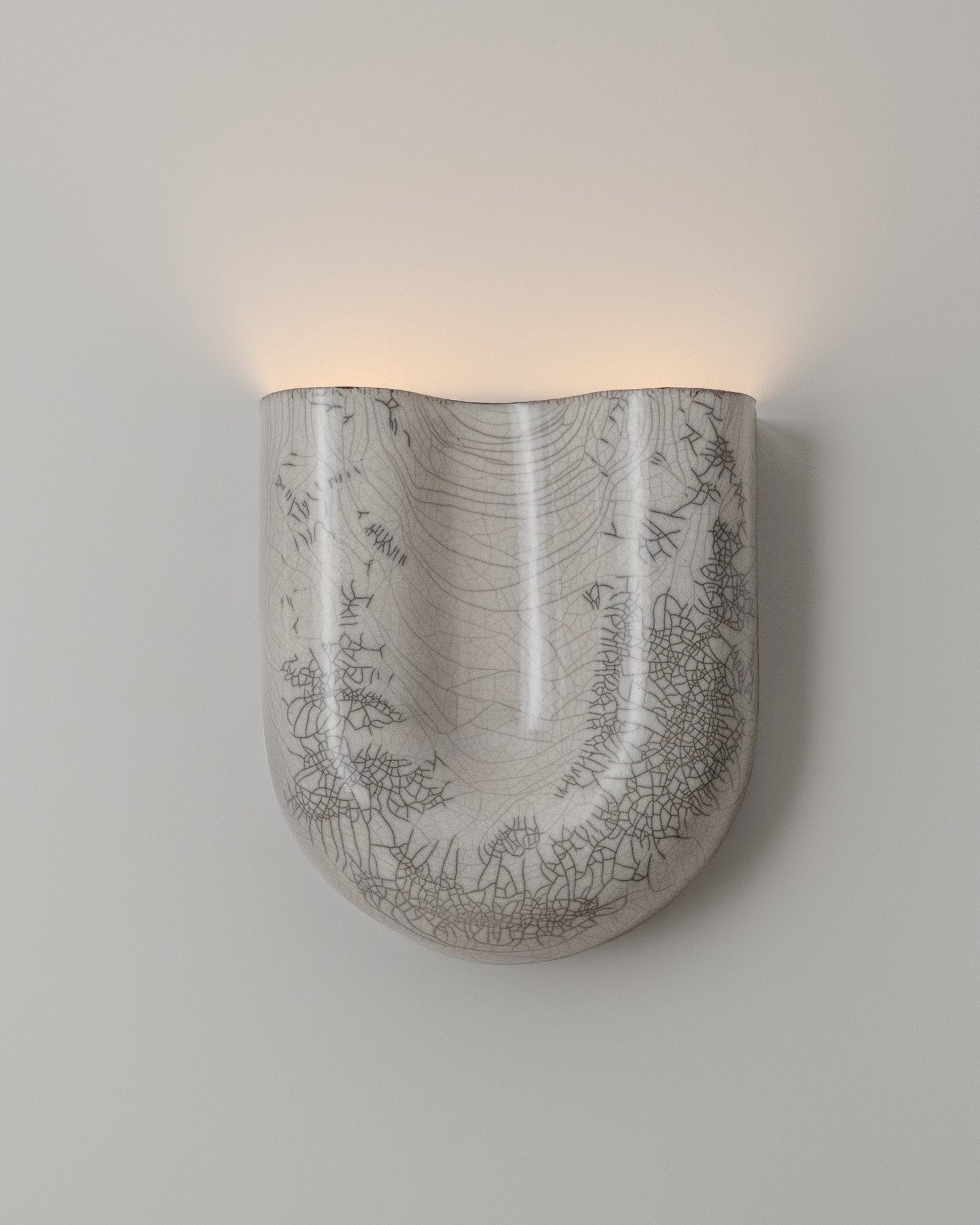 Onda Raku White by Arrived Aliens | The Oblist