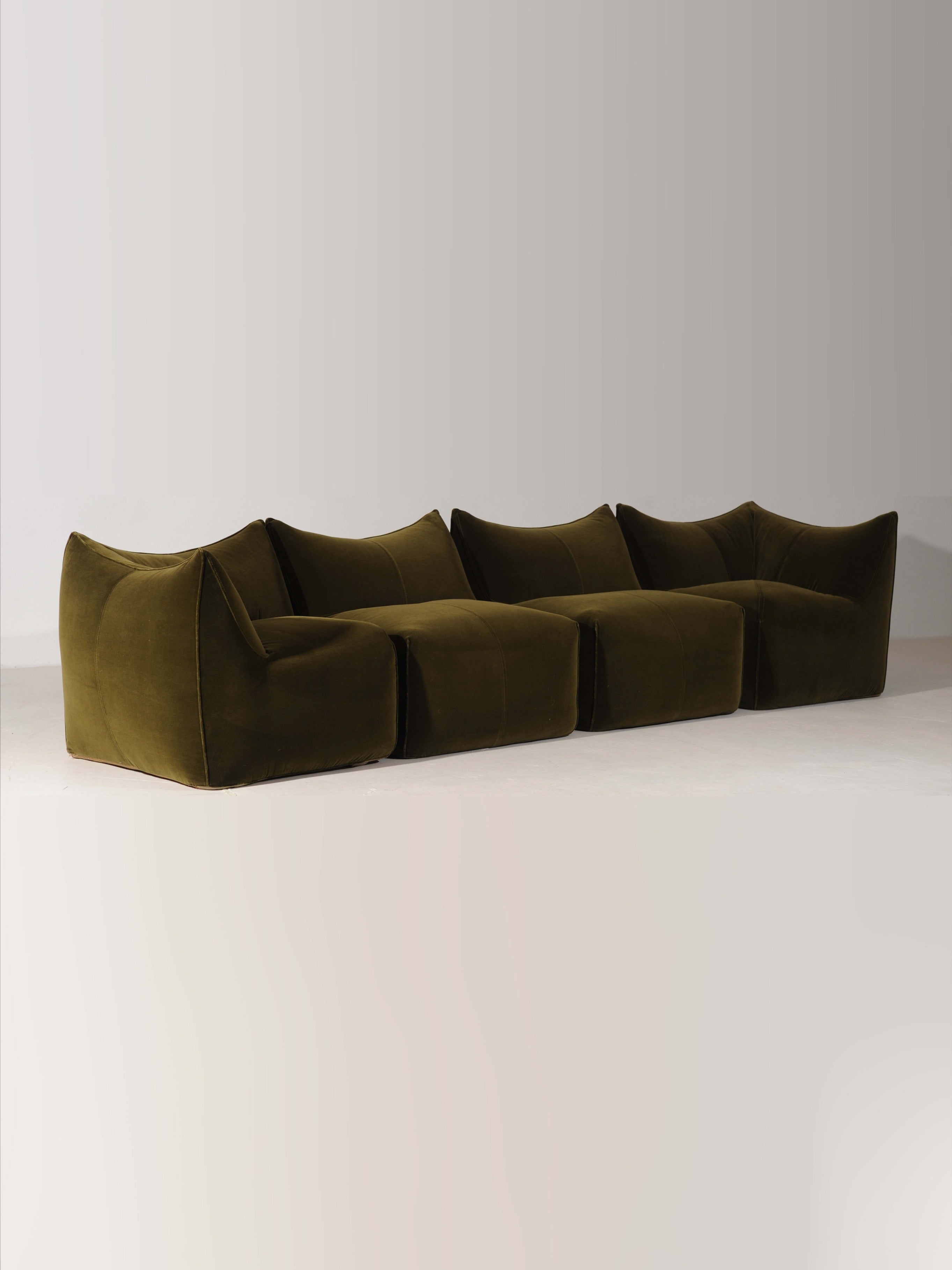 Rare Le Bambole Sectional Sofa by Mario Bellini, Italy 1971 by Rémanence | The Oblist