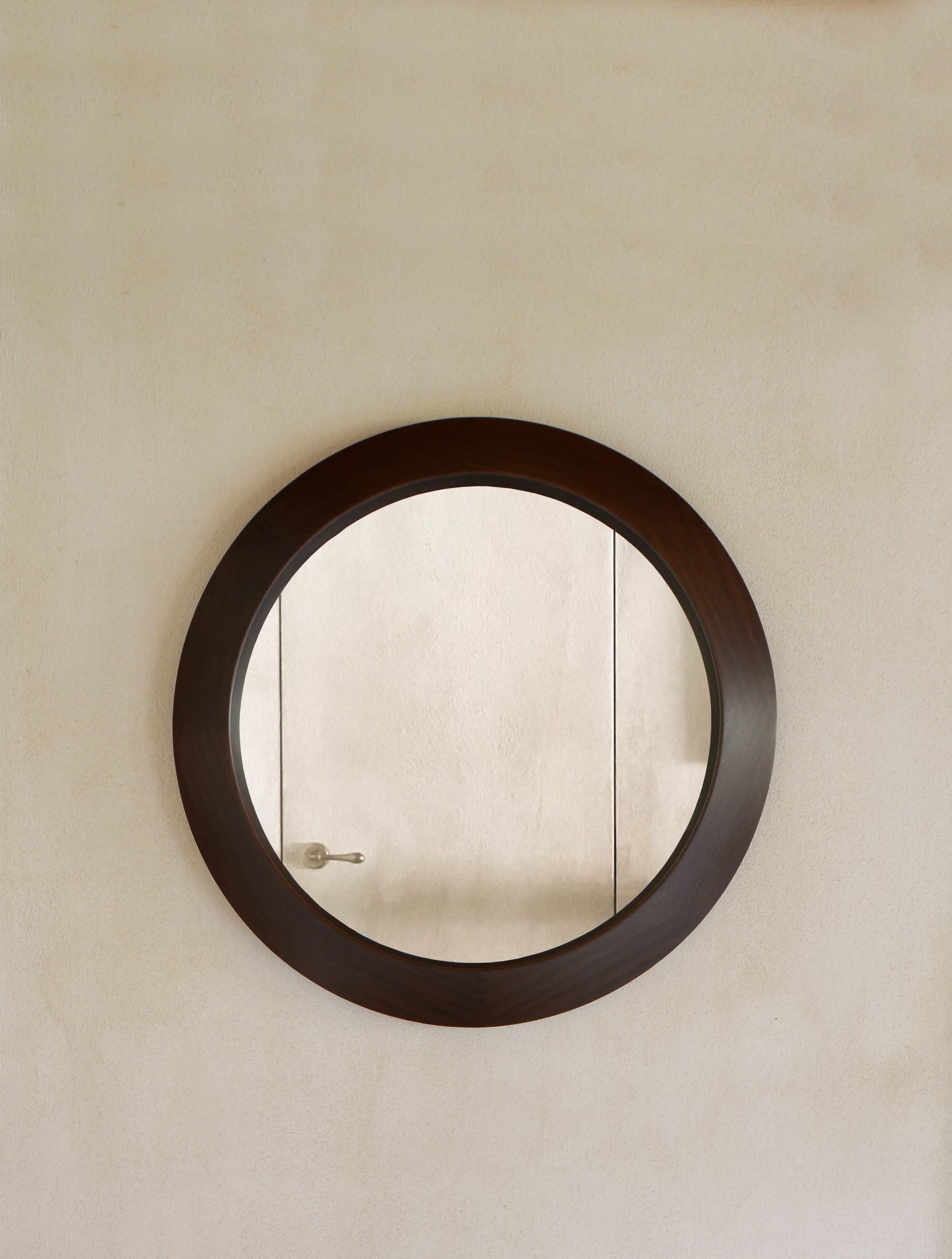 Round Wood Wall Mirror