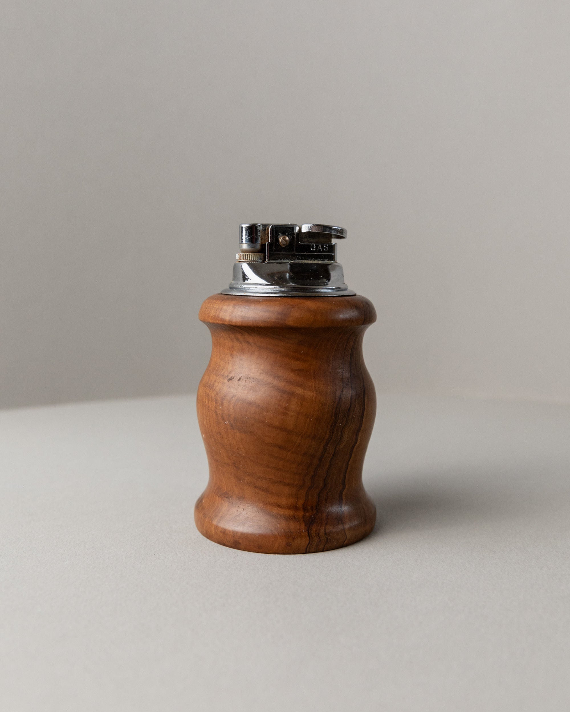 Curved Wooden Table Lighter, Italy 1960s