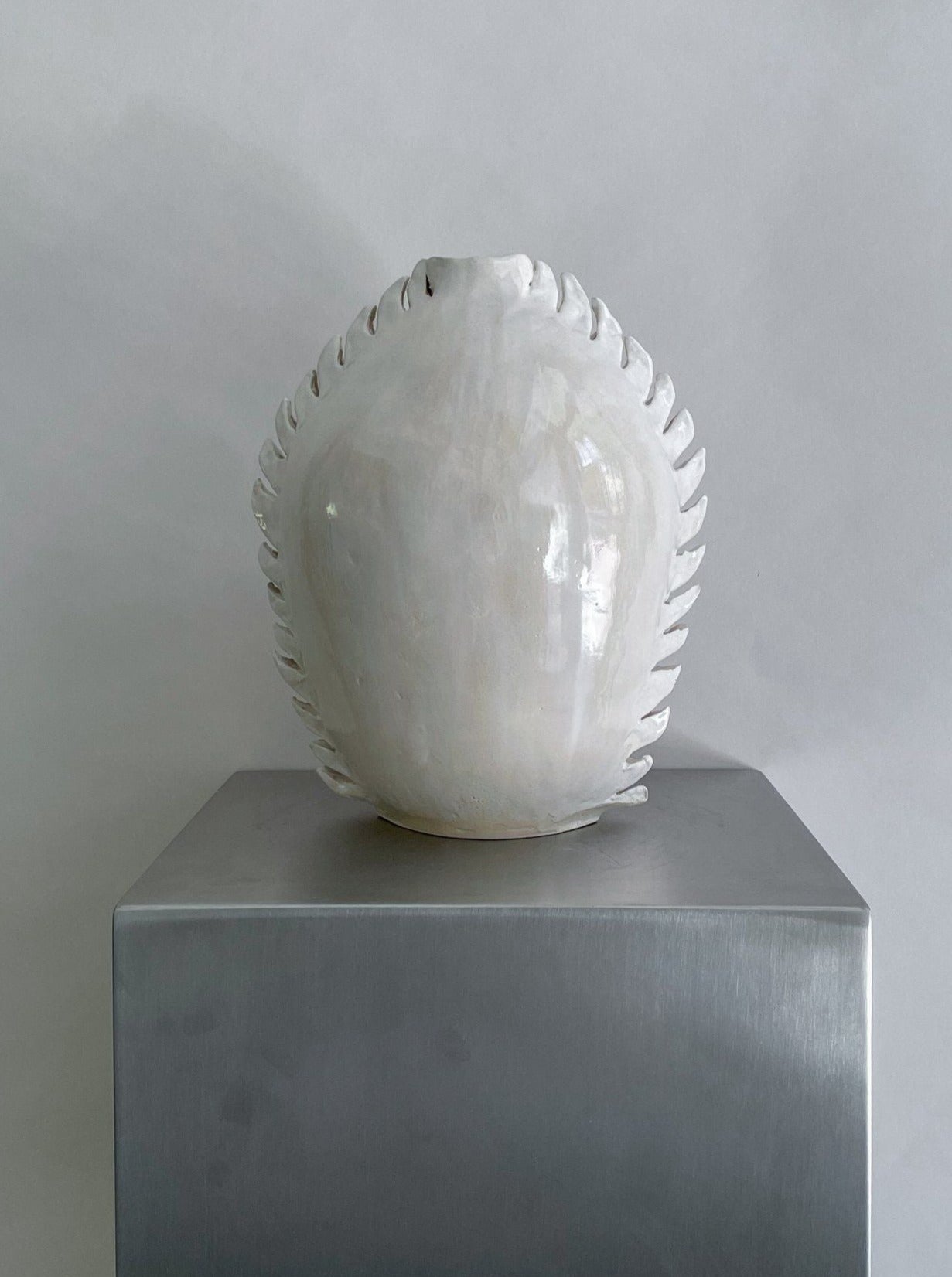 Handcrafted round spiky vase with intricate spiky design