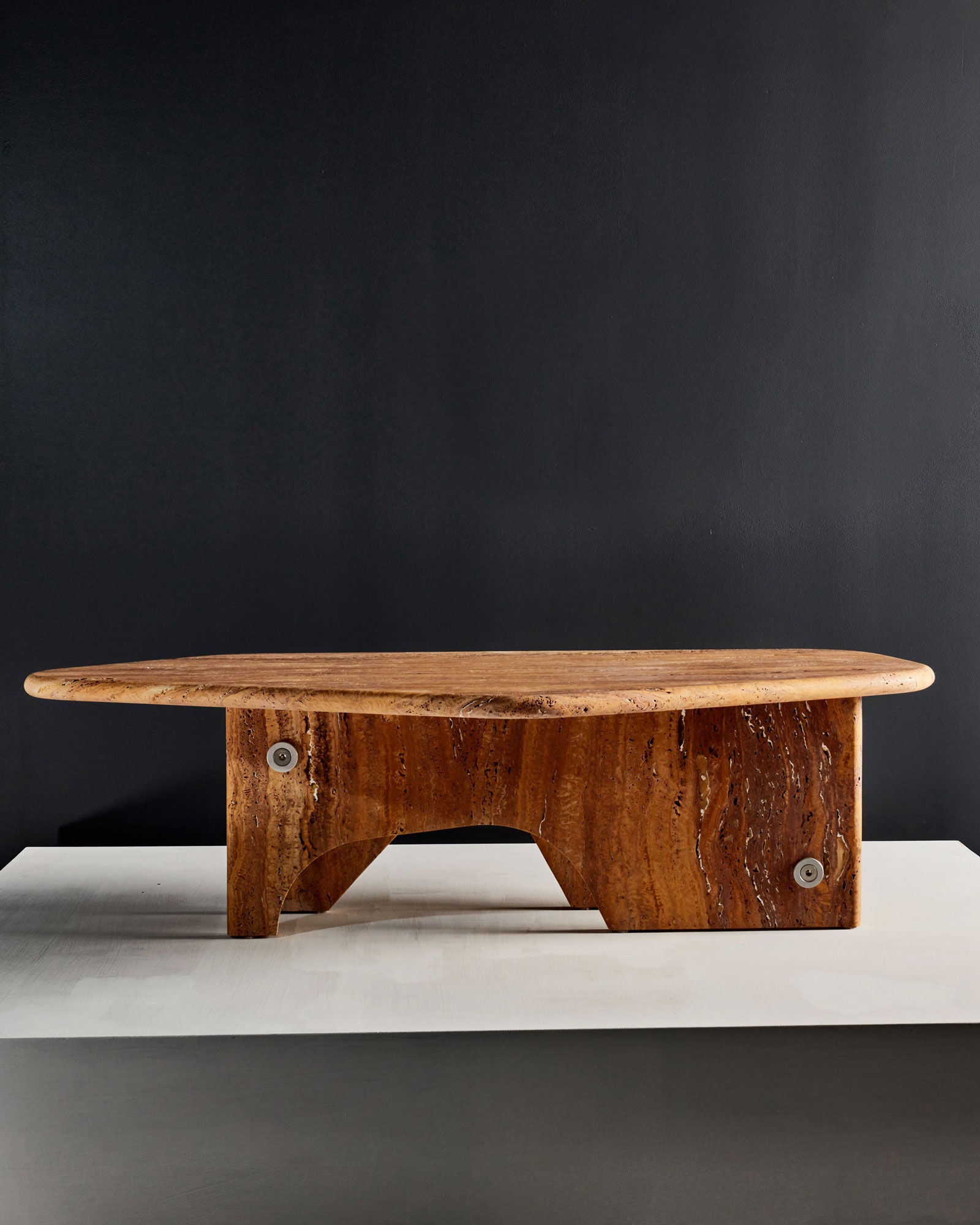 Table basse Gia en travertin