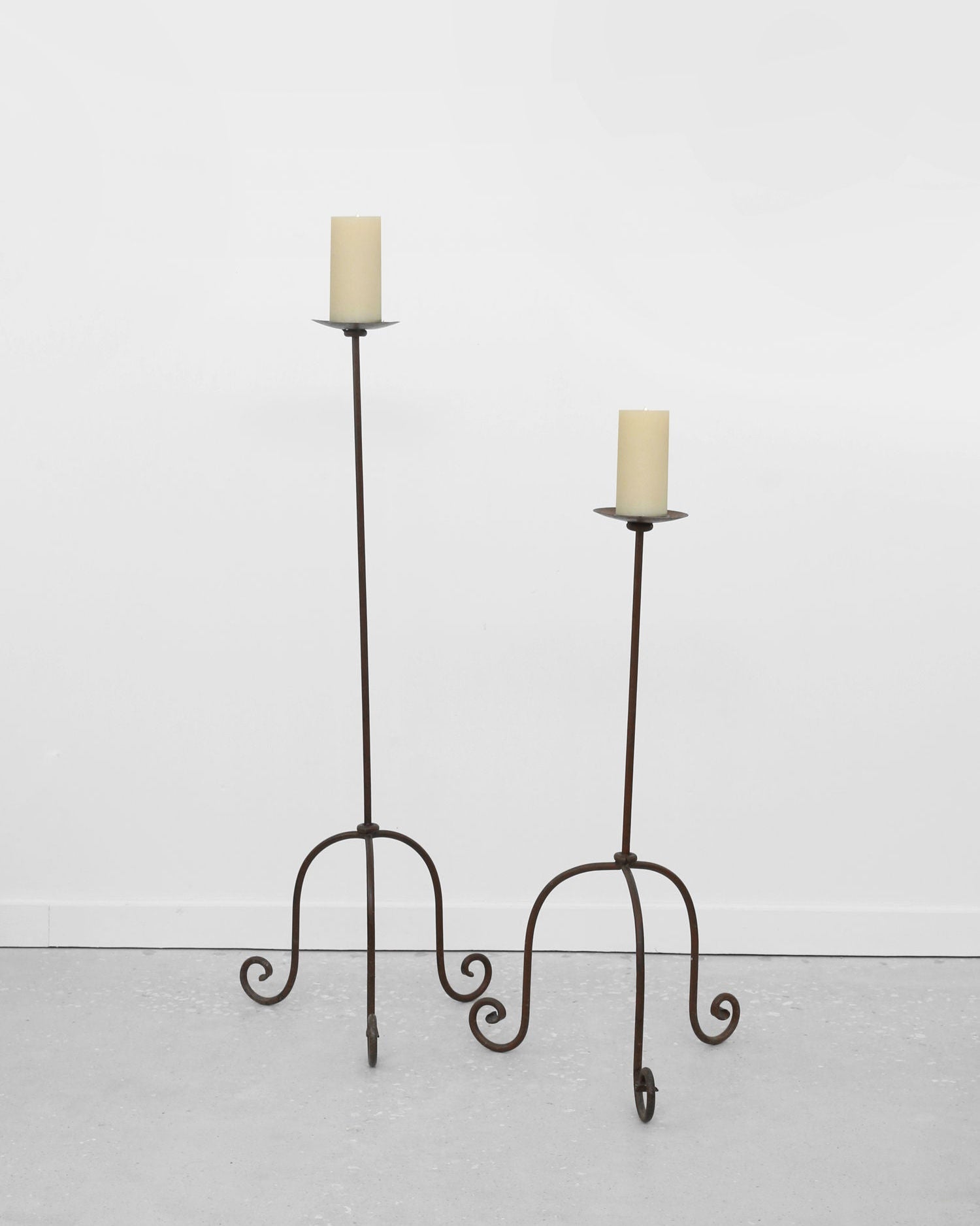 Iron Floor Candleholder Set