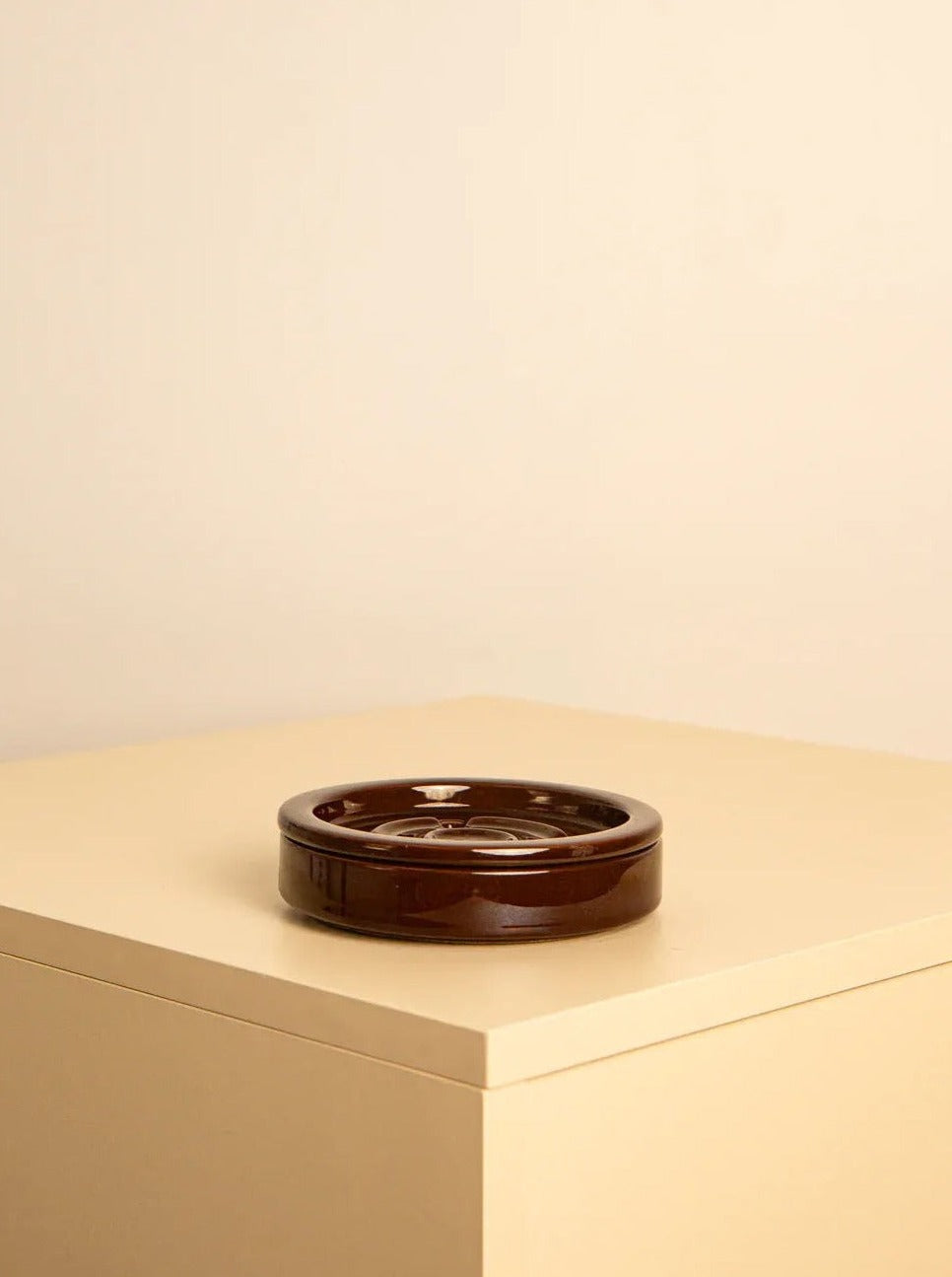 Brown-ceramic-vide-poche-by-Sicart-70's-product-image-with-geometric-patterns