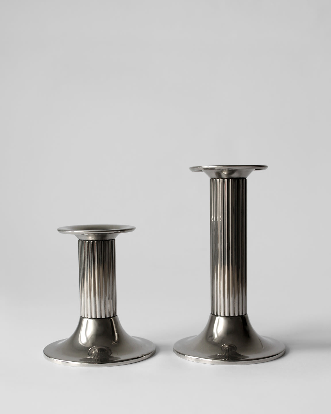 Ensemble de Bougeoirs Plaqués Argent Art Déco