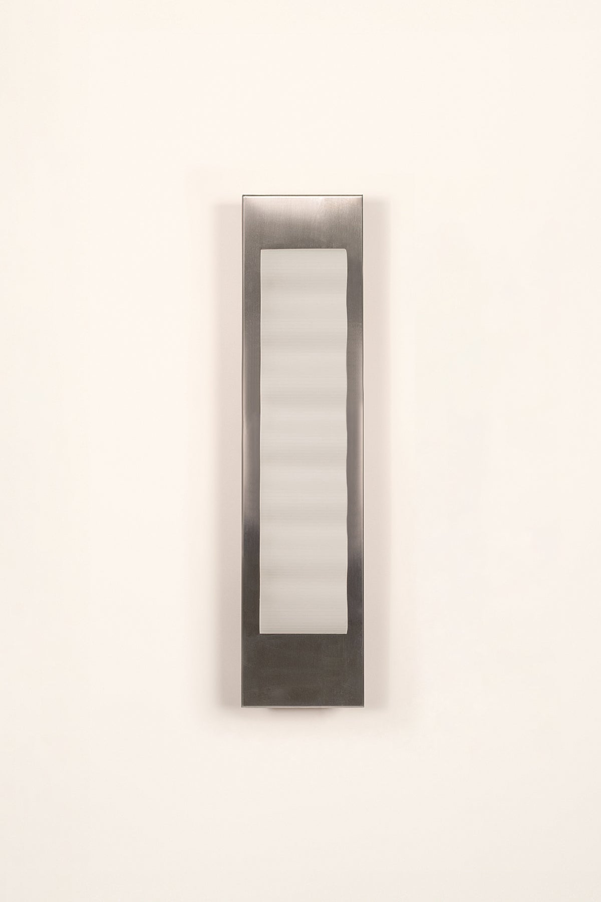 Frame Slim L UL by Violaine d'Harcourt | The Oblist