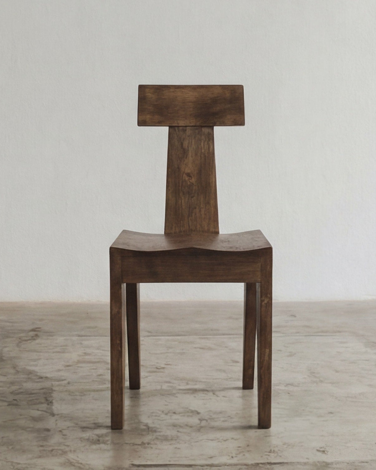 T CHAIR — detail view