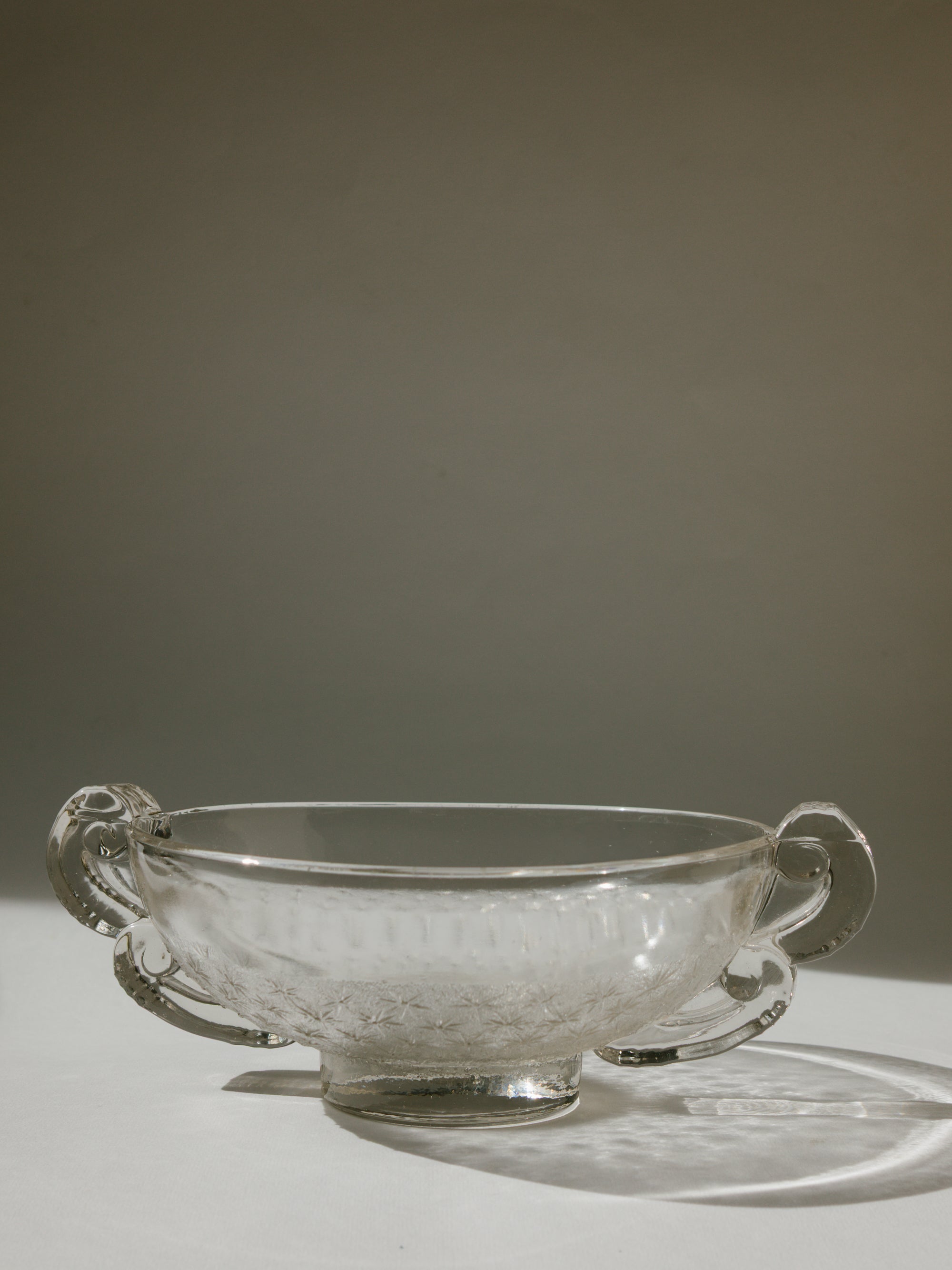 Art Deco Pierre d'Avesn for Daum Nancy Frosted Glass Starburst Bowl by Trove Paris | The Oblist