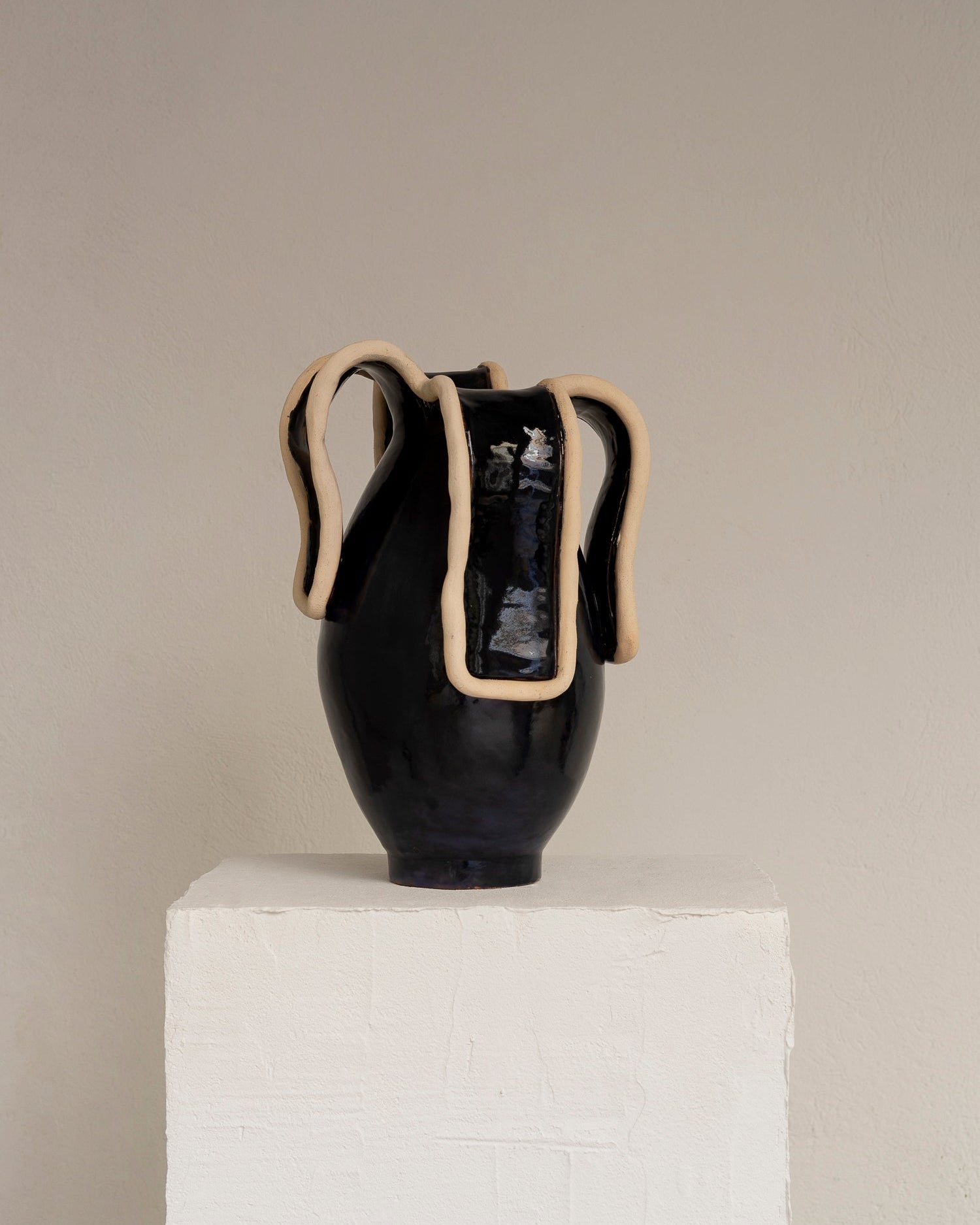 Vase 7/8 Navy Blue Ceramic Collection