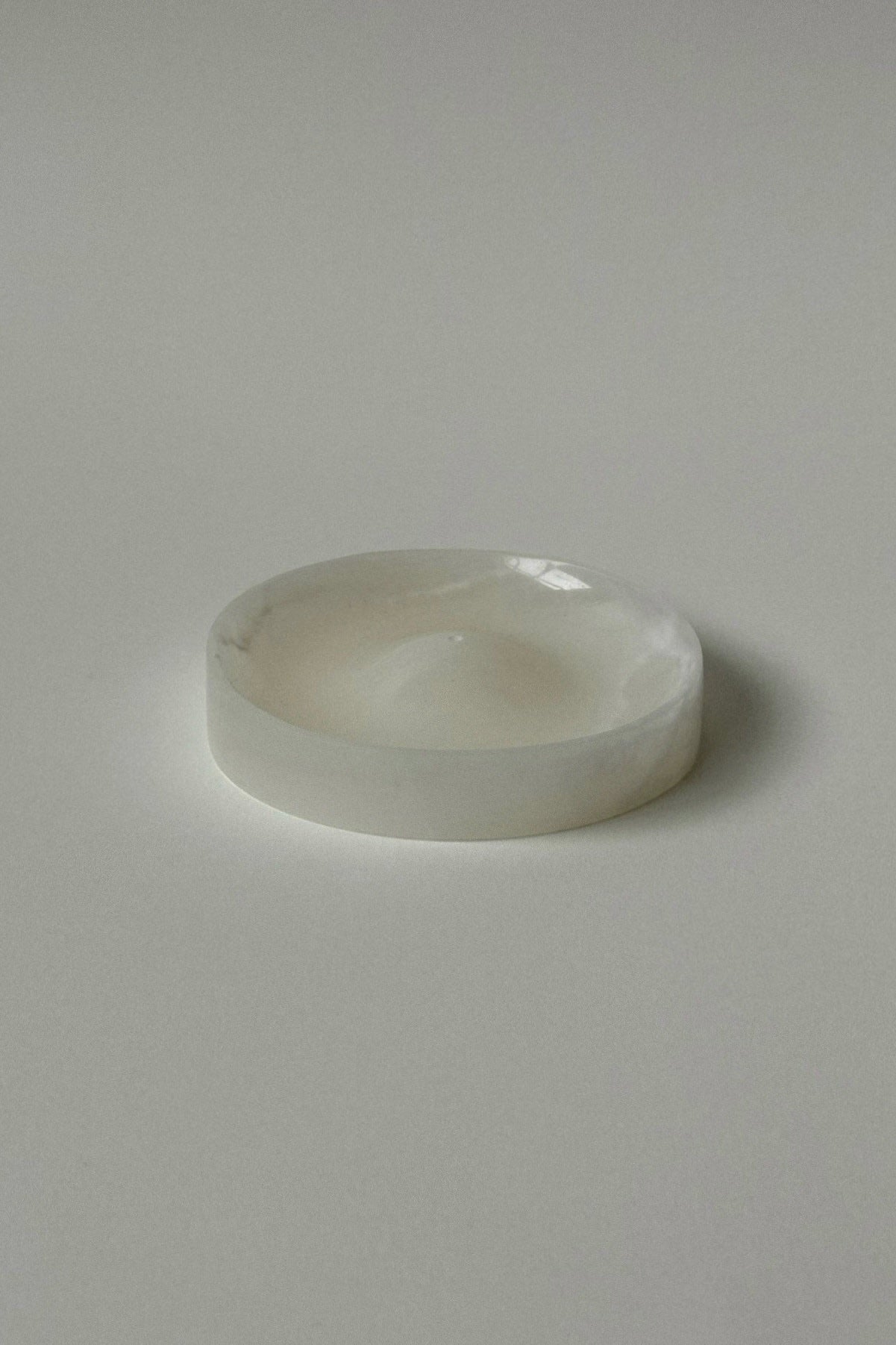 'ALTAR' incense holder by CARRARA Studio | The Oblist