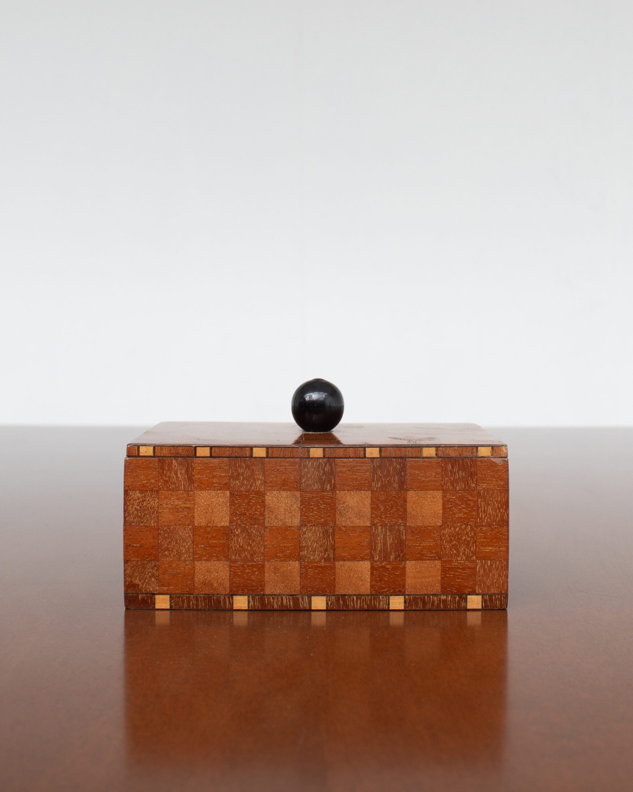 Art Deco Wooden Box with Geometric Pattern by Malata Antwerp | The Oblist