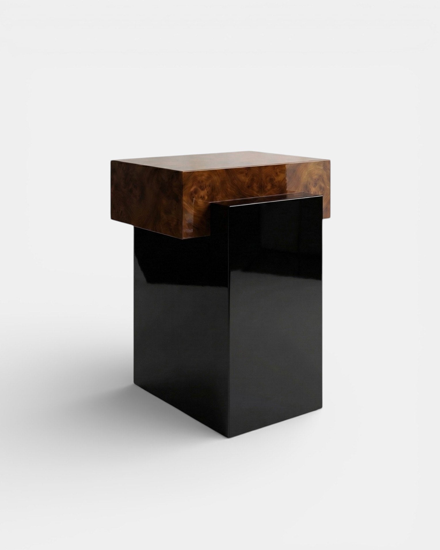 Gaia Burl Wood And Black Lacquered — detail view