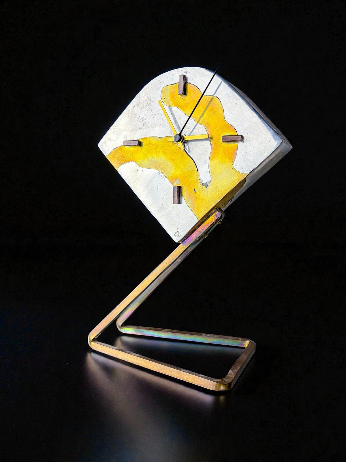Brutalist clock by Leopold, bronze and aluminum, 1970, Spain by Malamar Studio | The Oblist