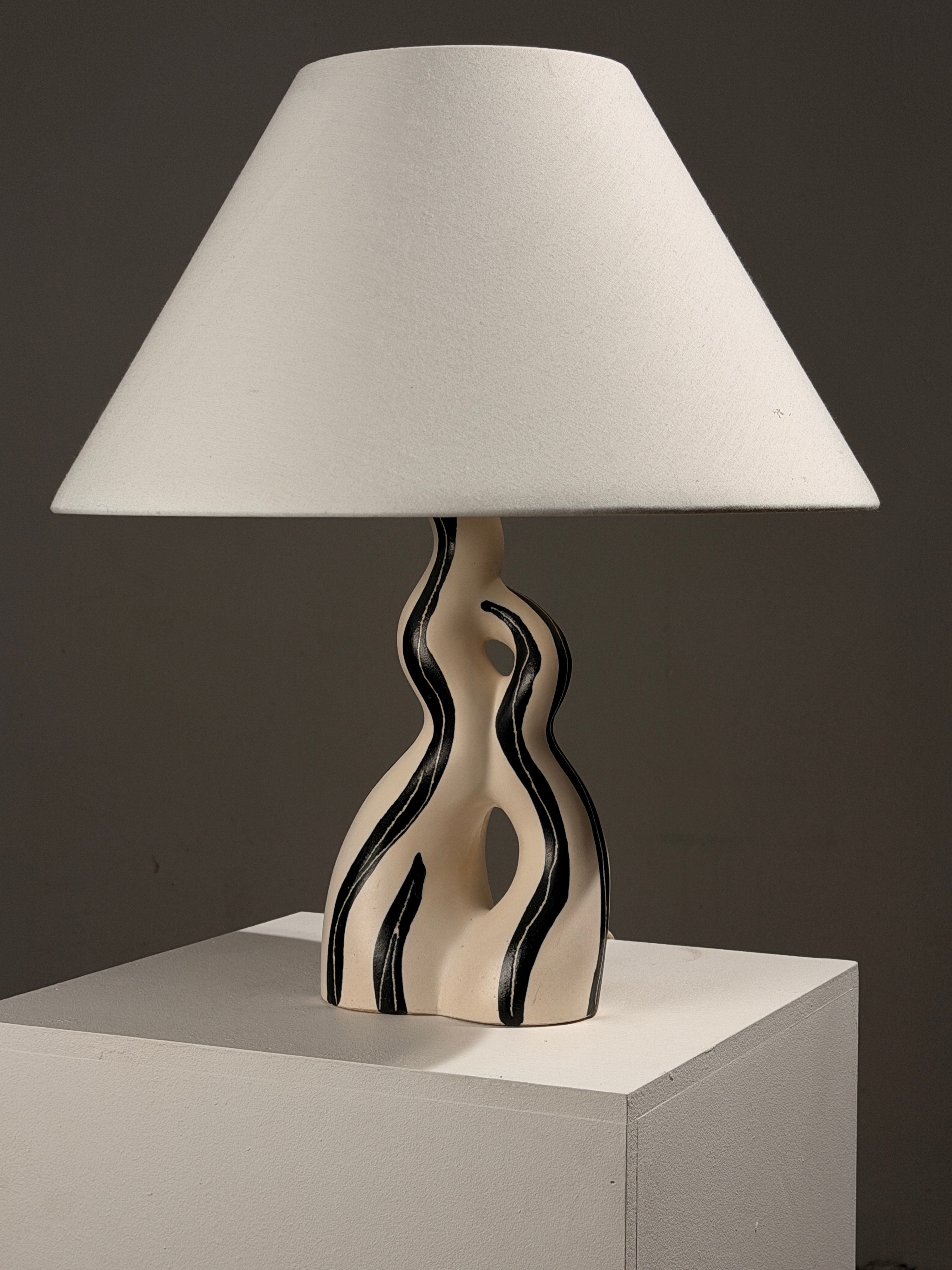 Rare zoomorphic ceramic table lamp, Vallauris, circa 1950 by Figuresdesign | The Oblist