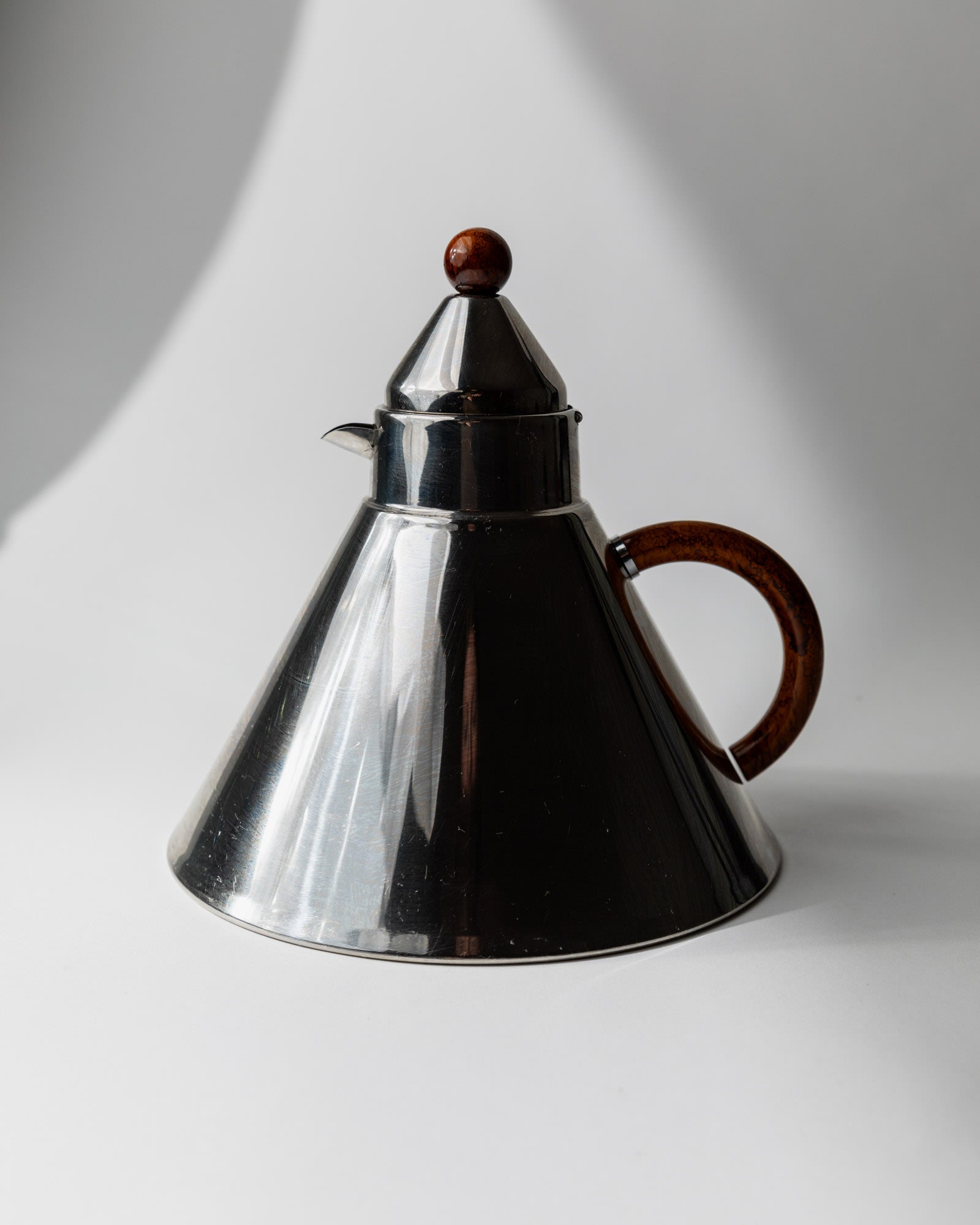 1980s Stainless Steel Kettle with Brown Handle Details